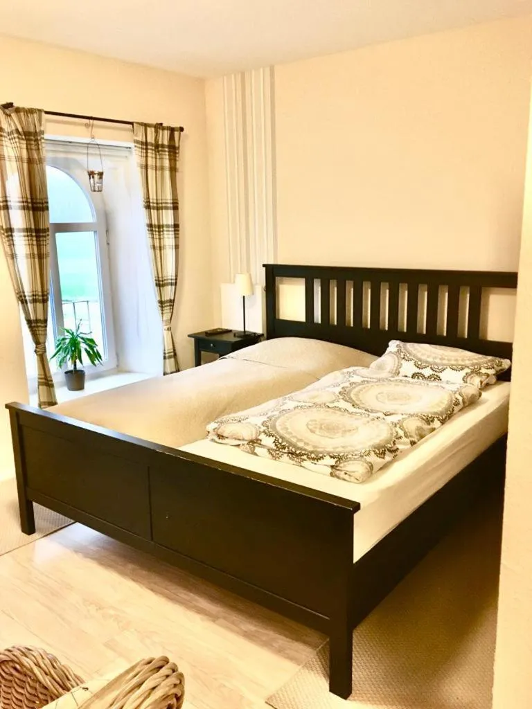 Bed in Station L