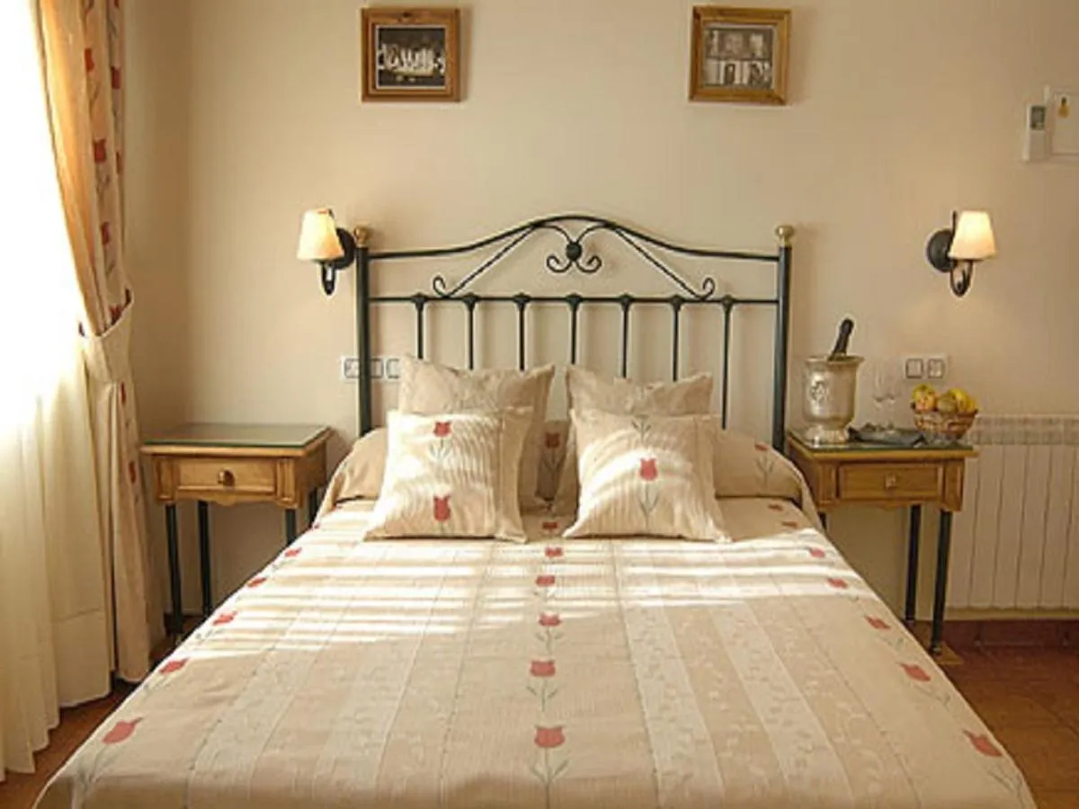 Bed in La Posada de Los Comediantes