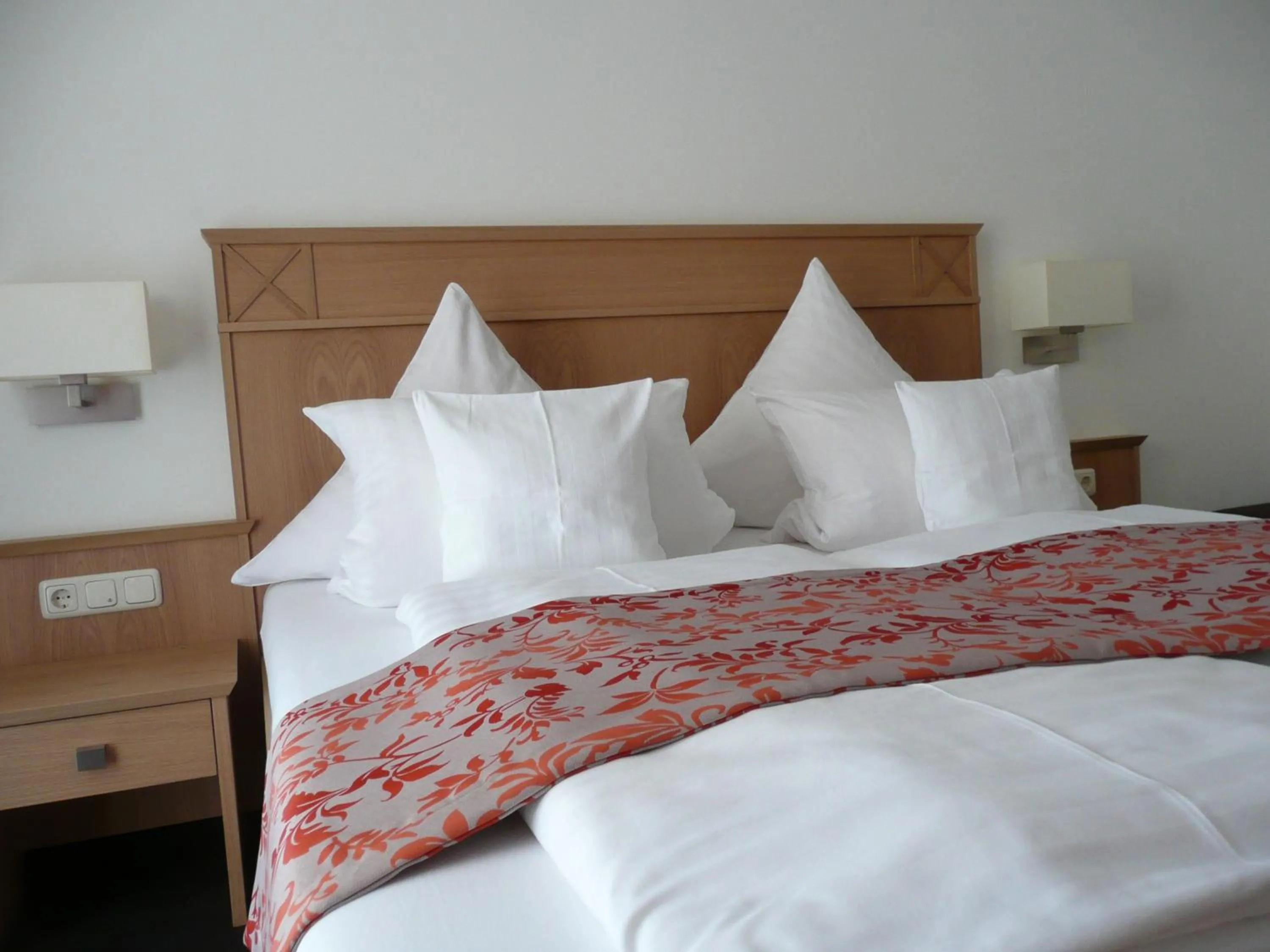 Bedroom, Bed in Hotel Garni Rheinpracht