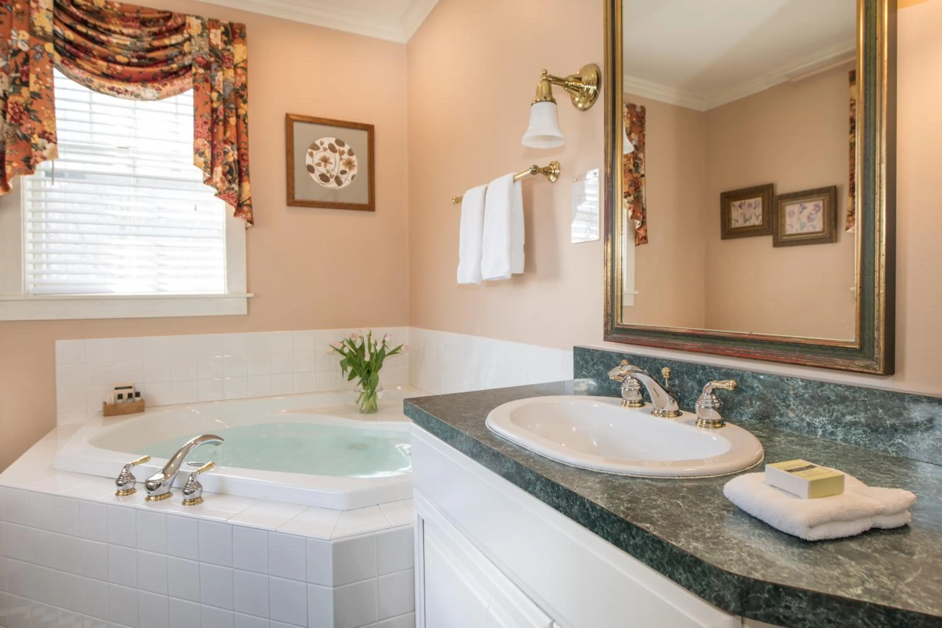 The INN at Ormsby Hill