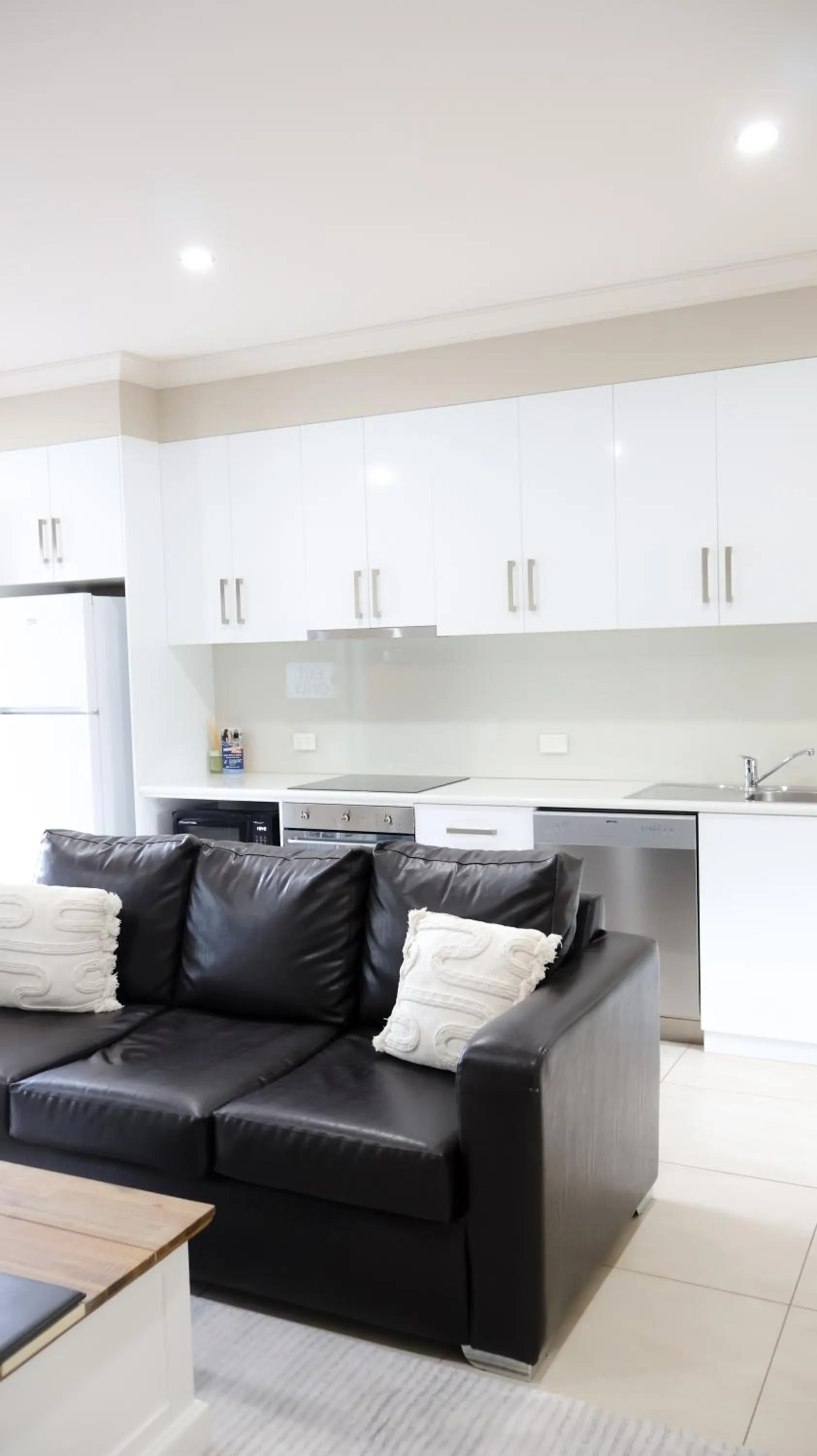 Living room in Renmark Holiday Apartments