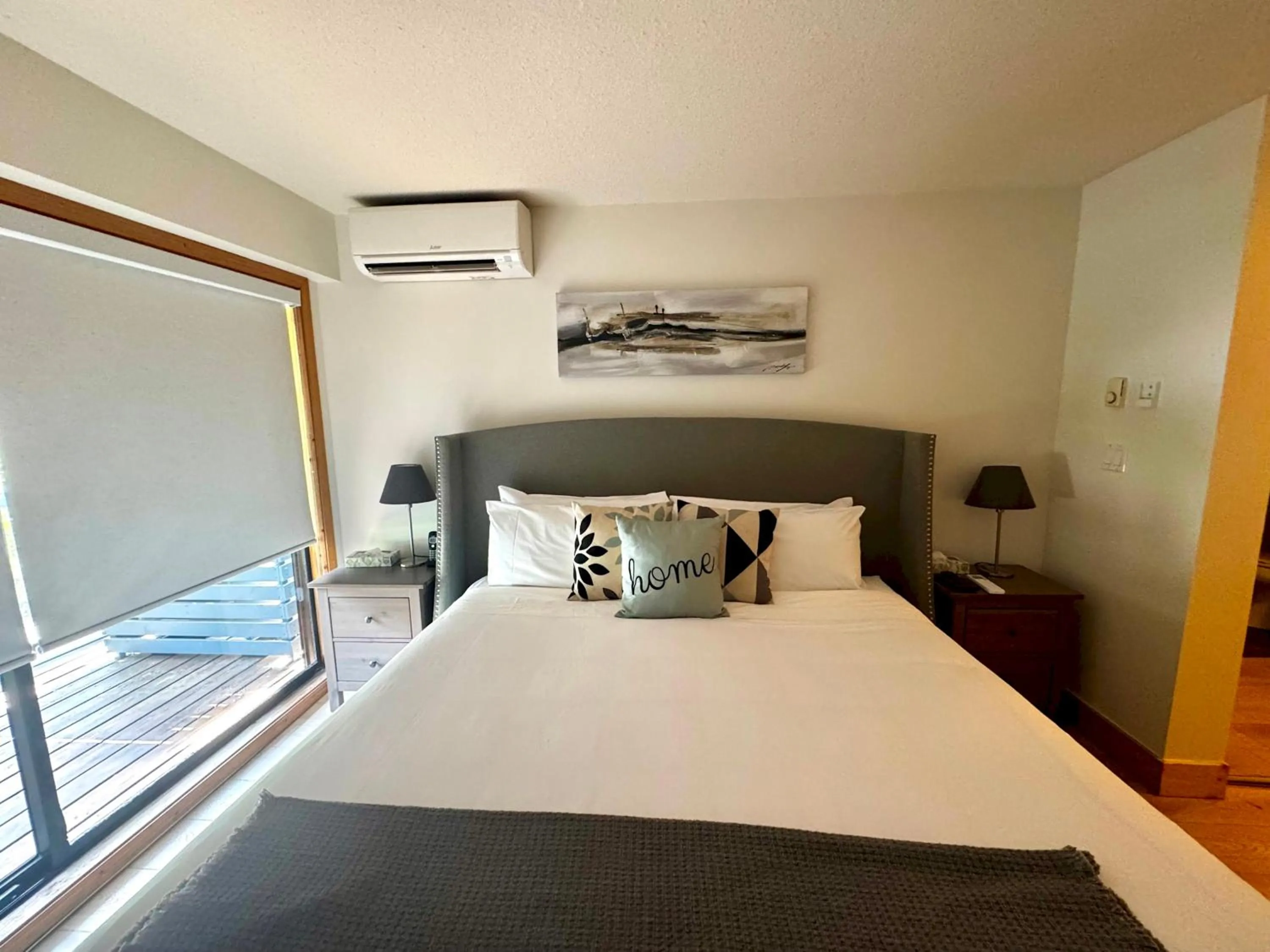 Other, Bed in Powderhorn by Whistler Blackcomb Vacation Rentals