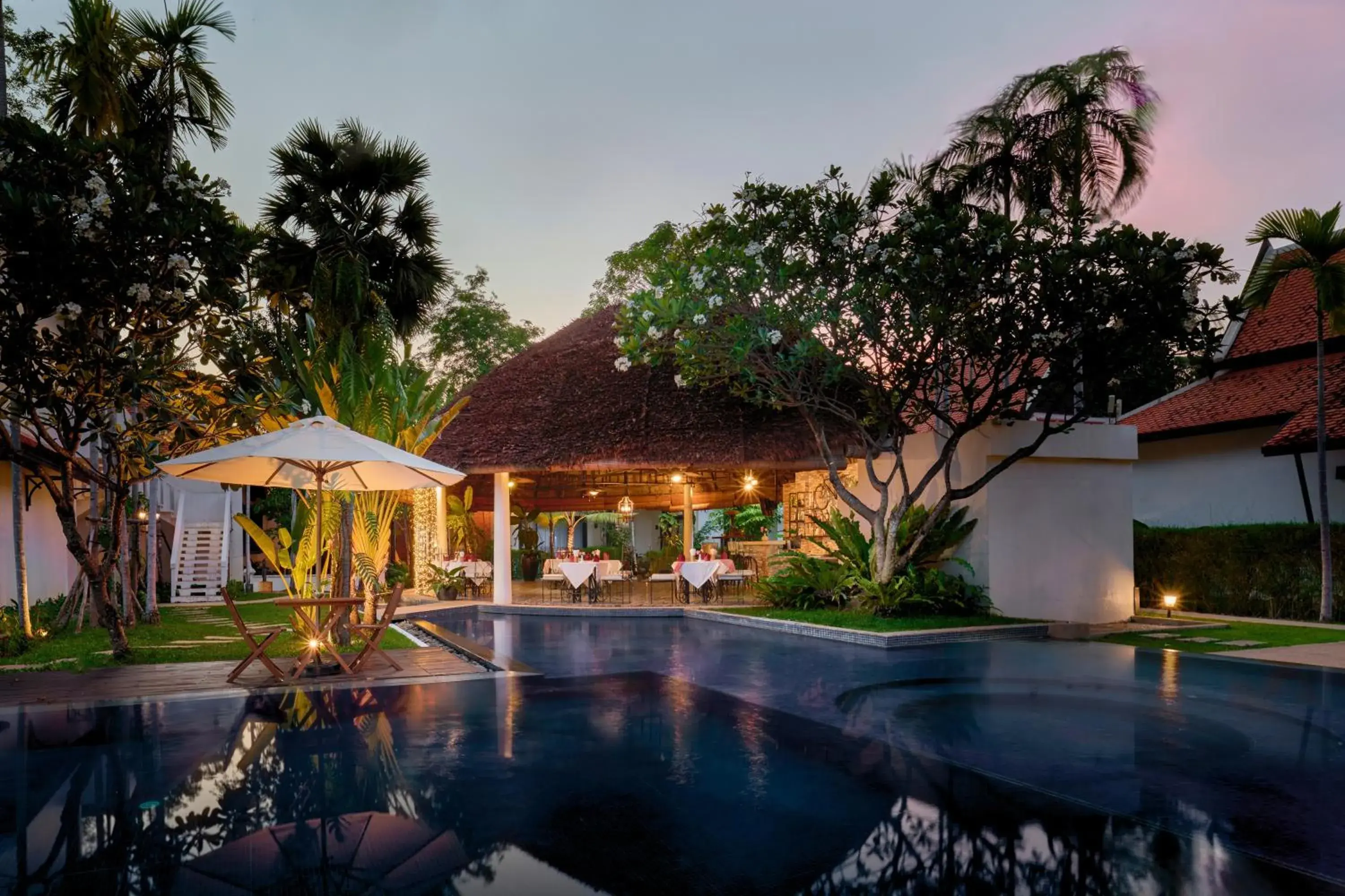 Lounge or bar in The Embassy Angkor Resort & Spa Lounge or bar in The Embassy Angkor Resort & Spa