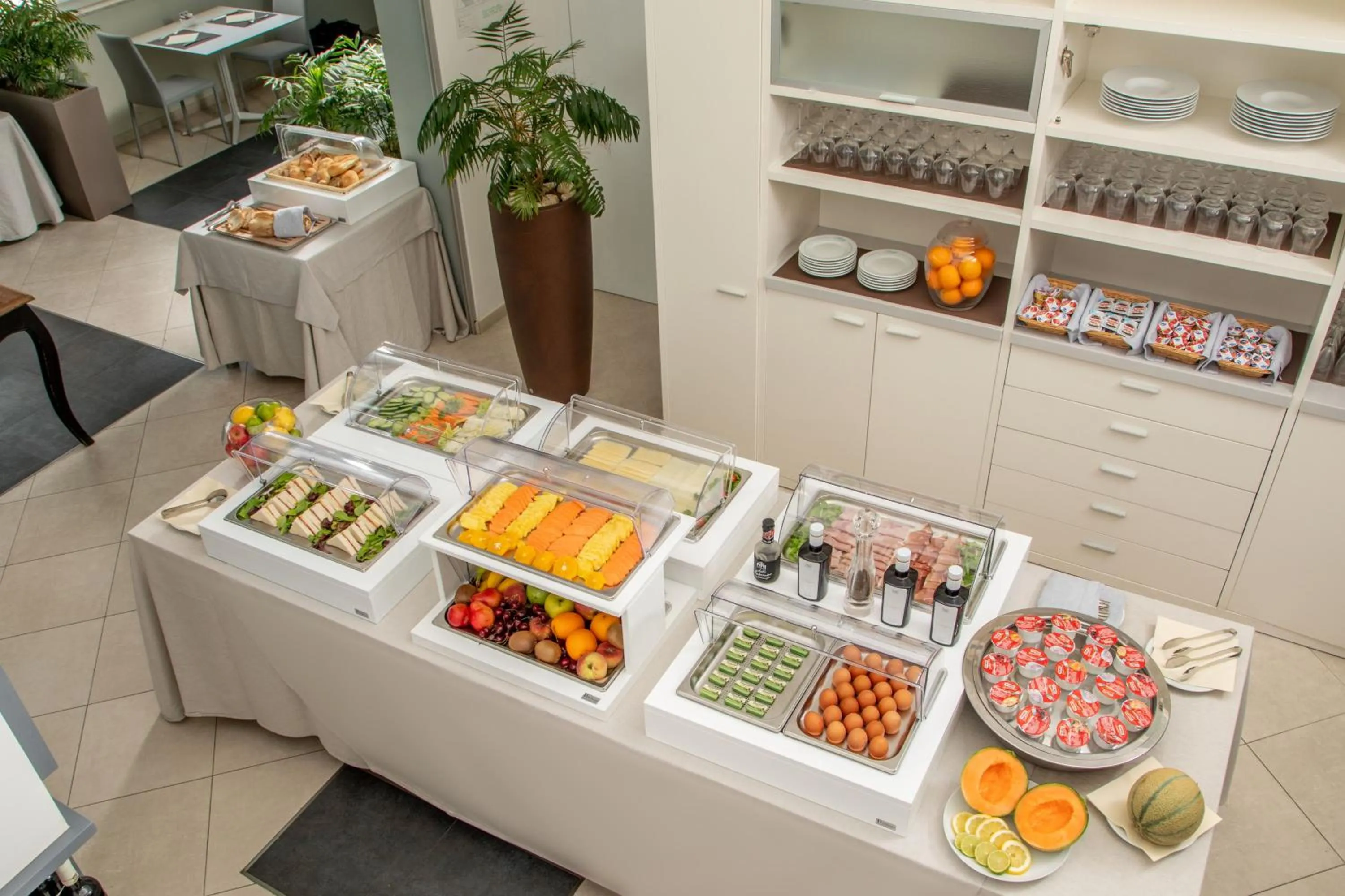 Food and drinks in Hotel Miramare