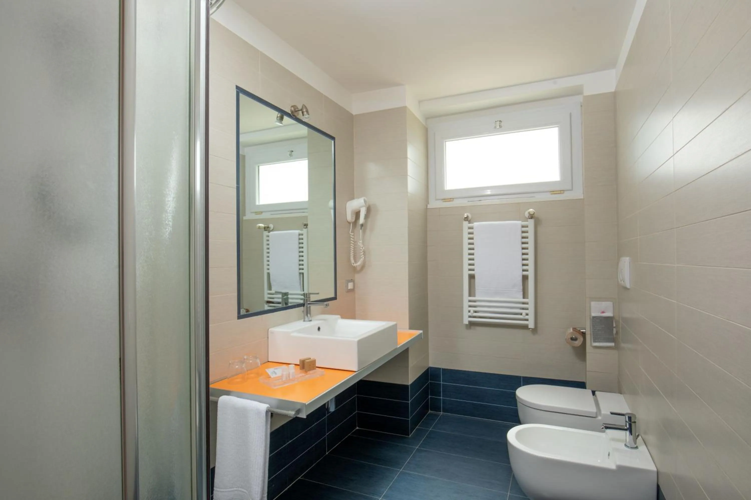 Bathroom in Hotel Miramare