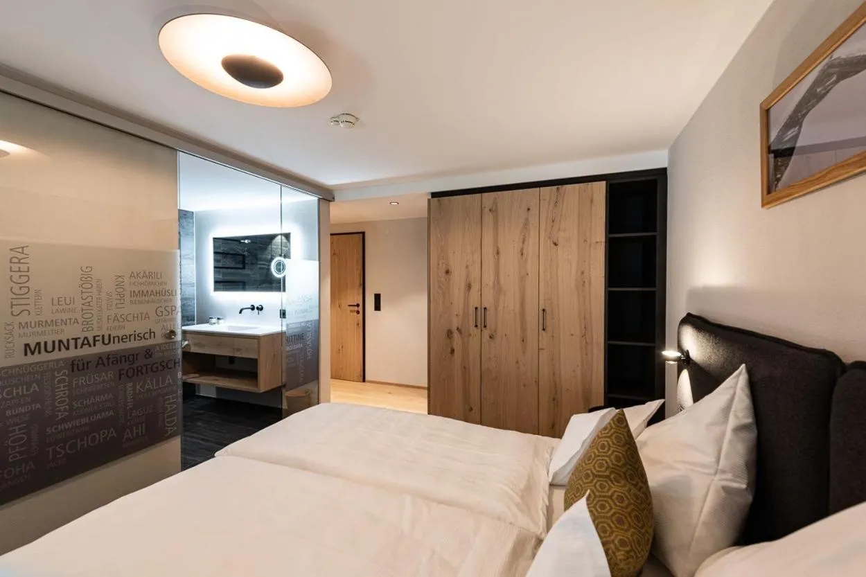 Bed in Hotel Bradabella - Montafon