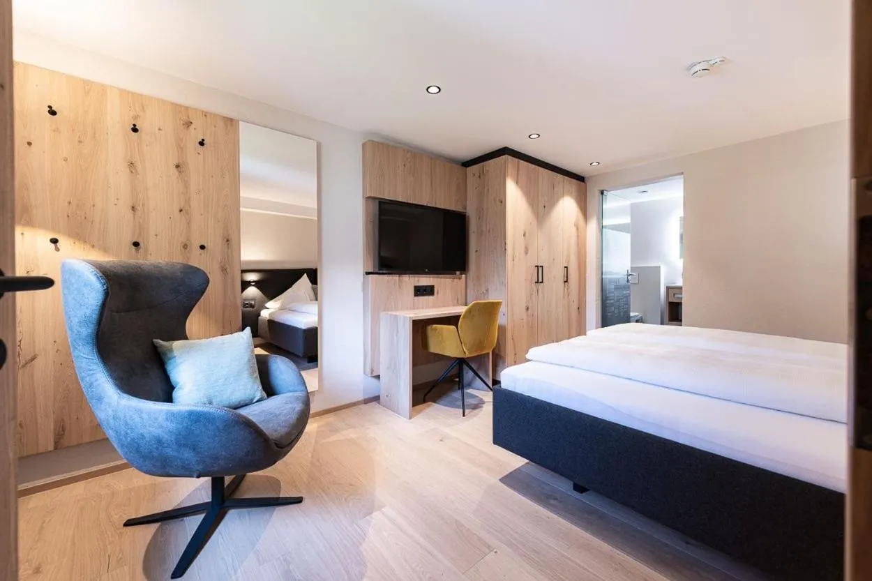 Bed in Hotel Bradabella - Montafon