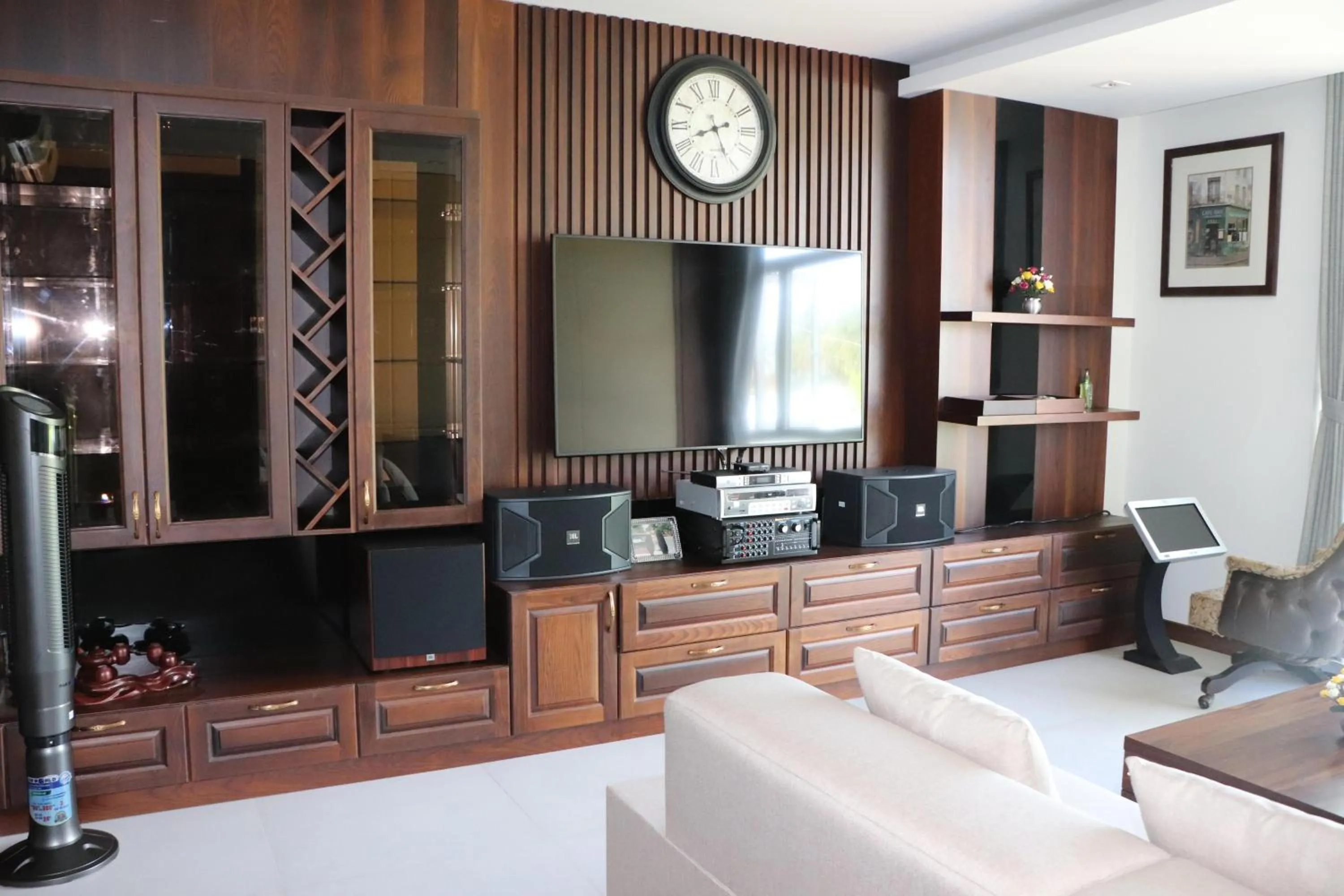 Karaoke in Qli Hotel Muine