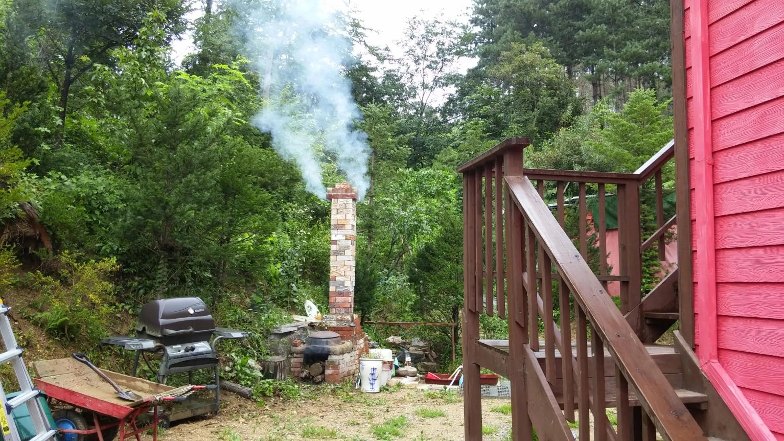 BBQ facilities in Heidi Korea