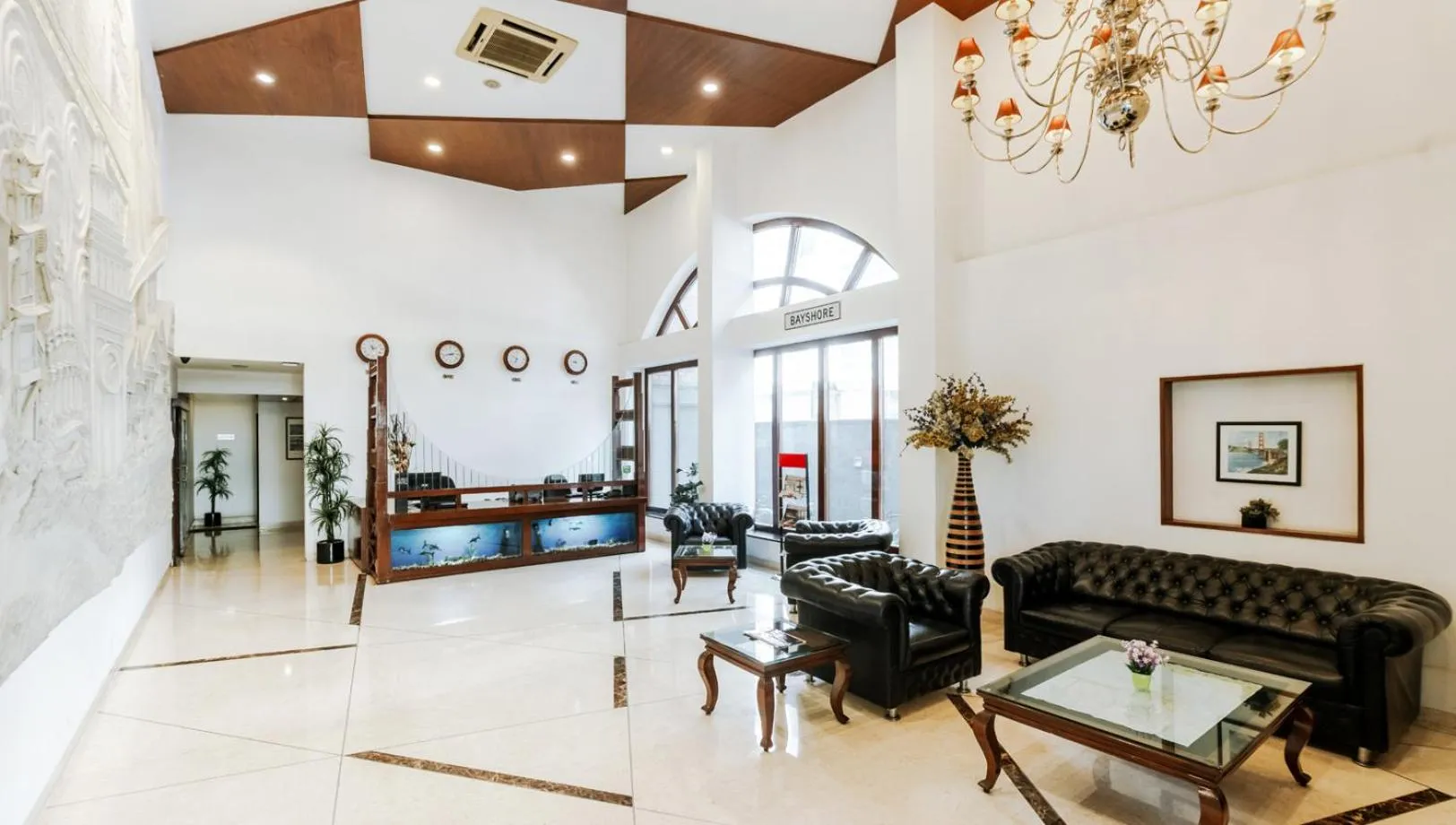 Lobby or reception in SFO Hotel and Suites