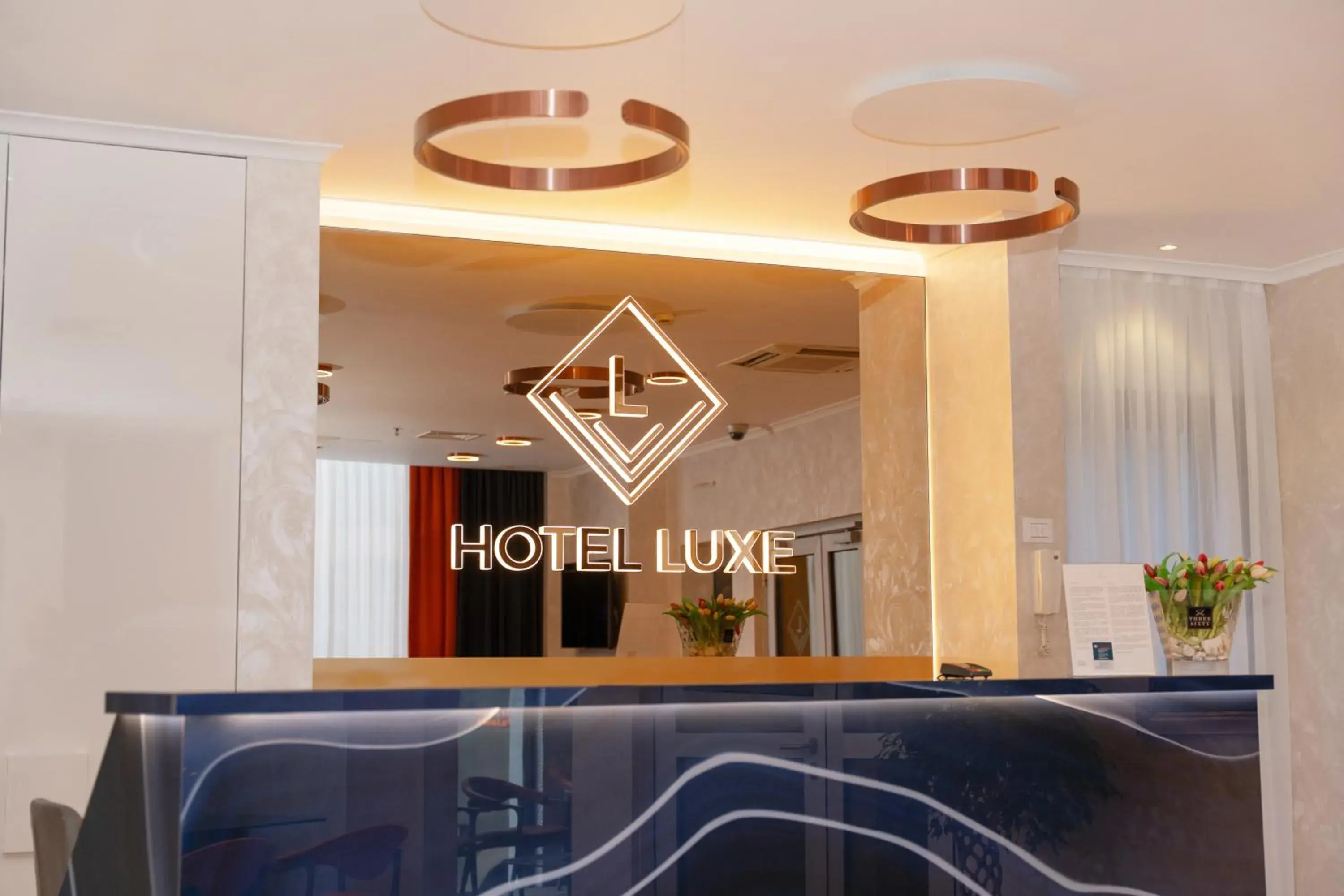 Lobby or reception in Hotel Luxe Lobby or reception in Hotel Luxe