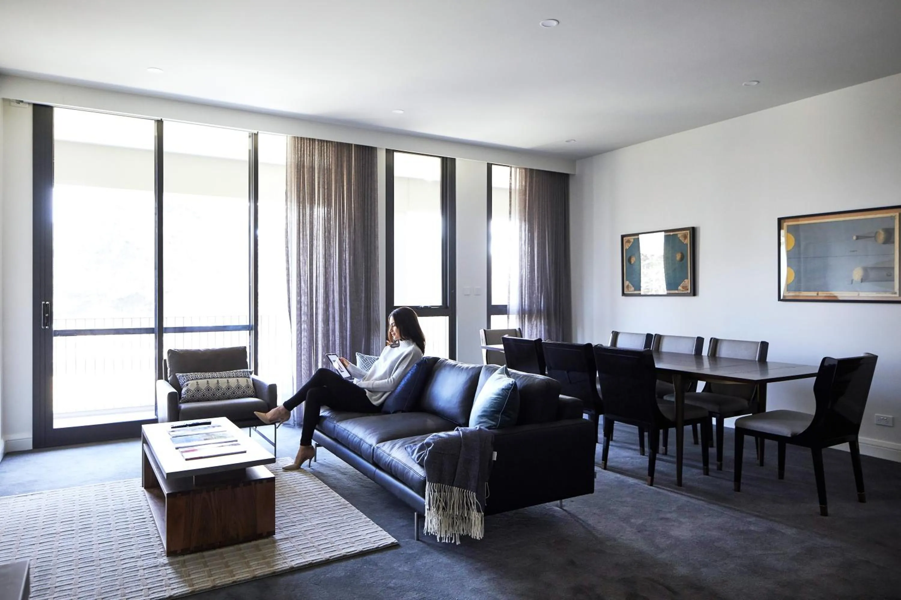 Living room in Knightsbridge Canberra