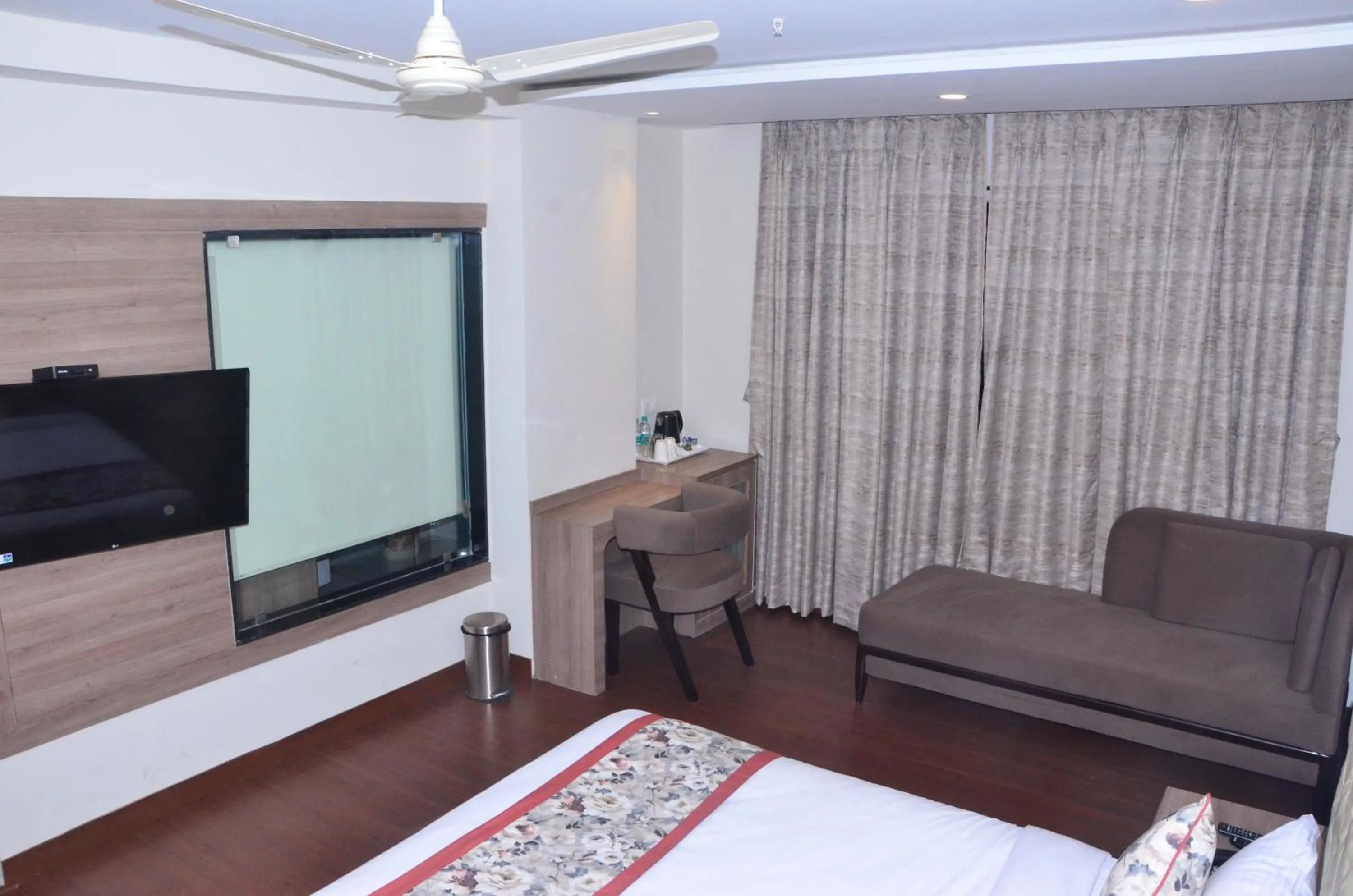 Bedroom, Bed in Hotel Nand Residency