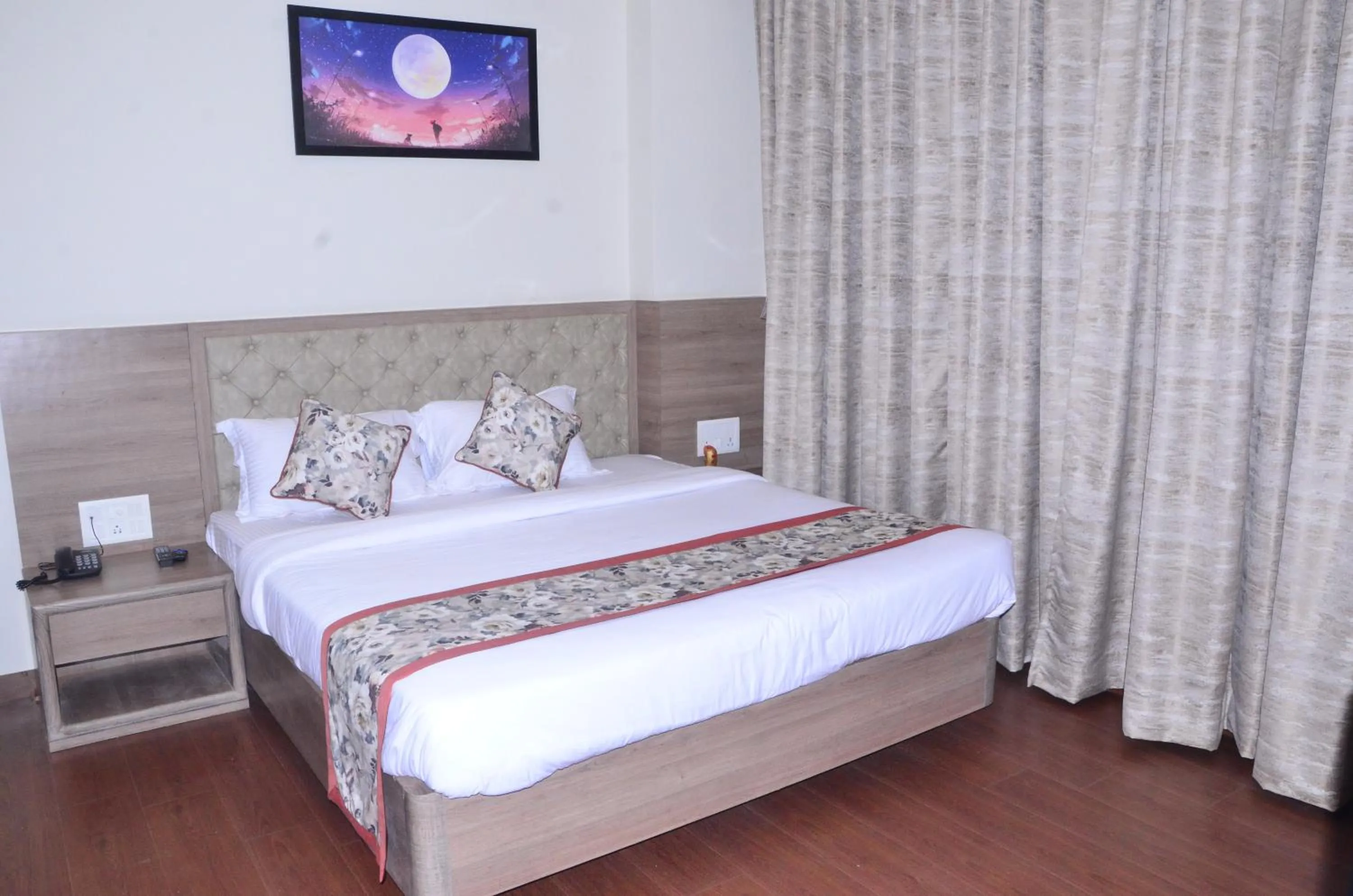 Bedroom, Bed in Hotel Nand Residency