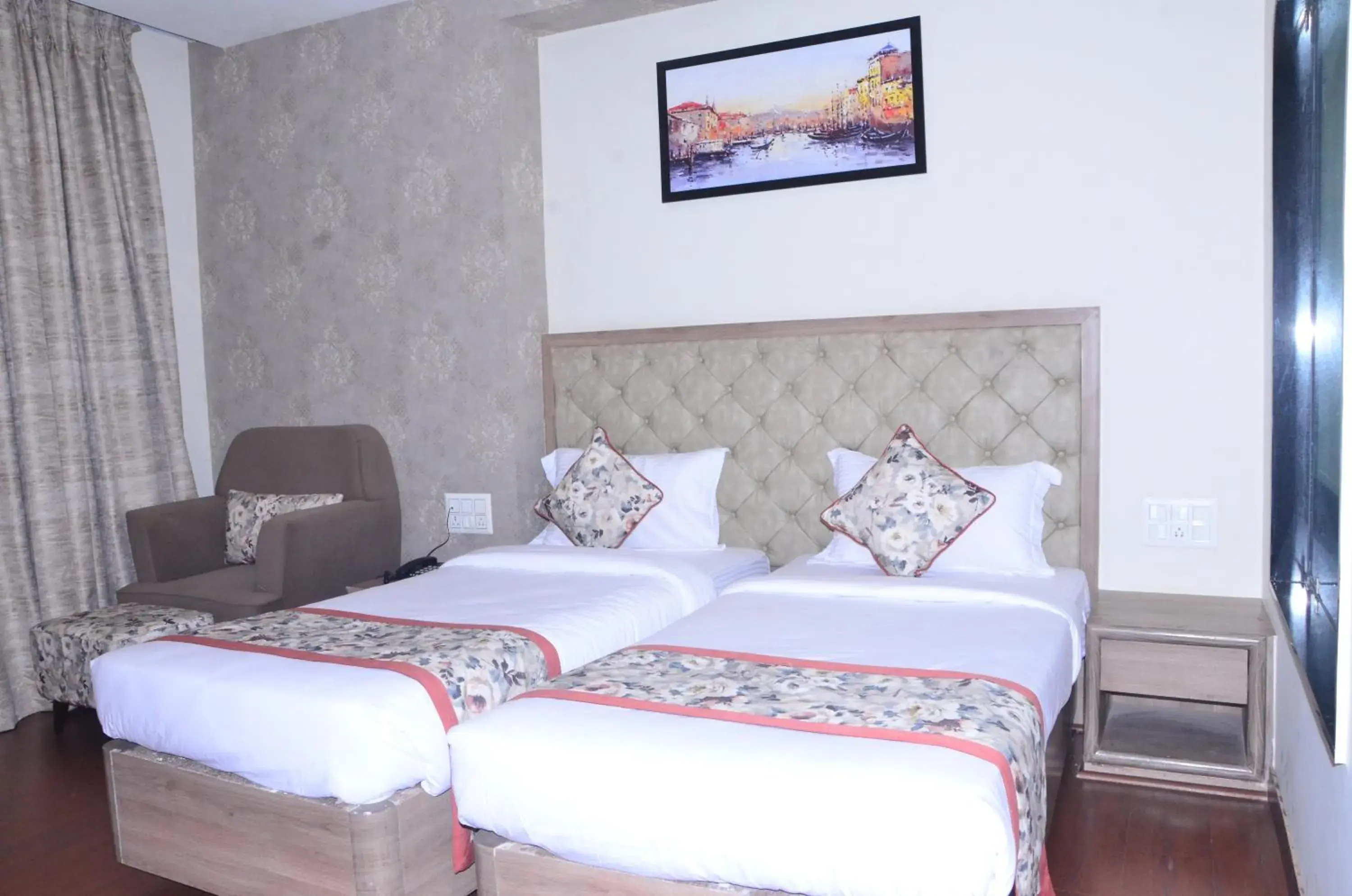 Bedroom, Bed in Hotel Nand Residency Bedroom, Bed in Hotel Nand Residency