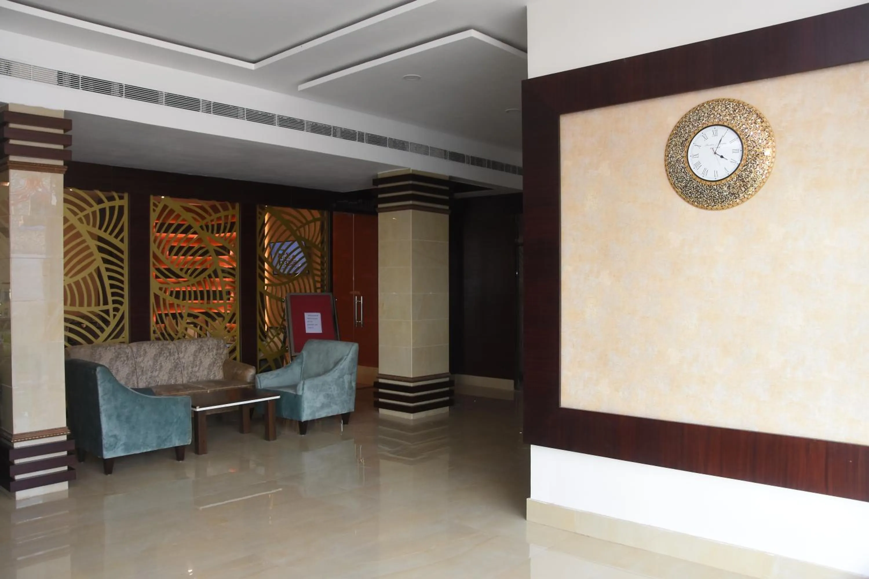 Lobby or reception in Hotel Nand Residency