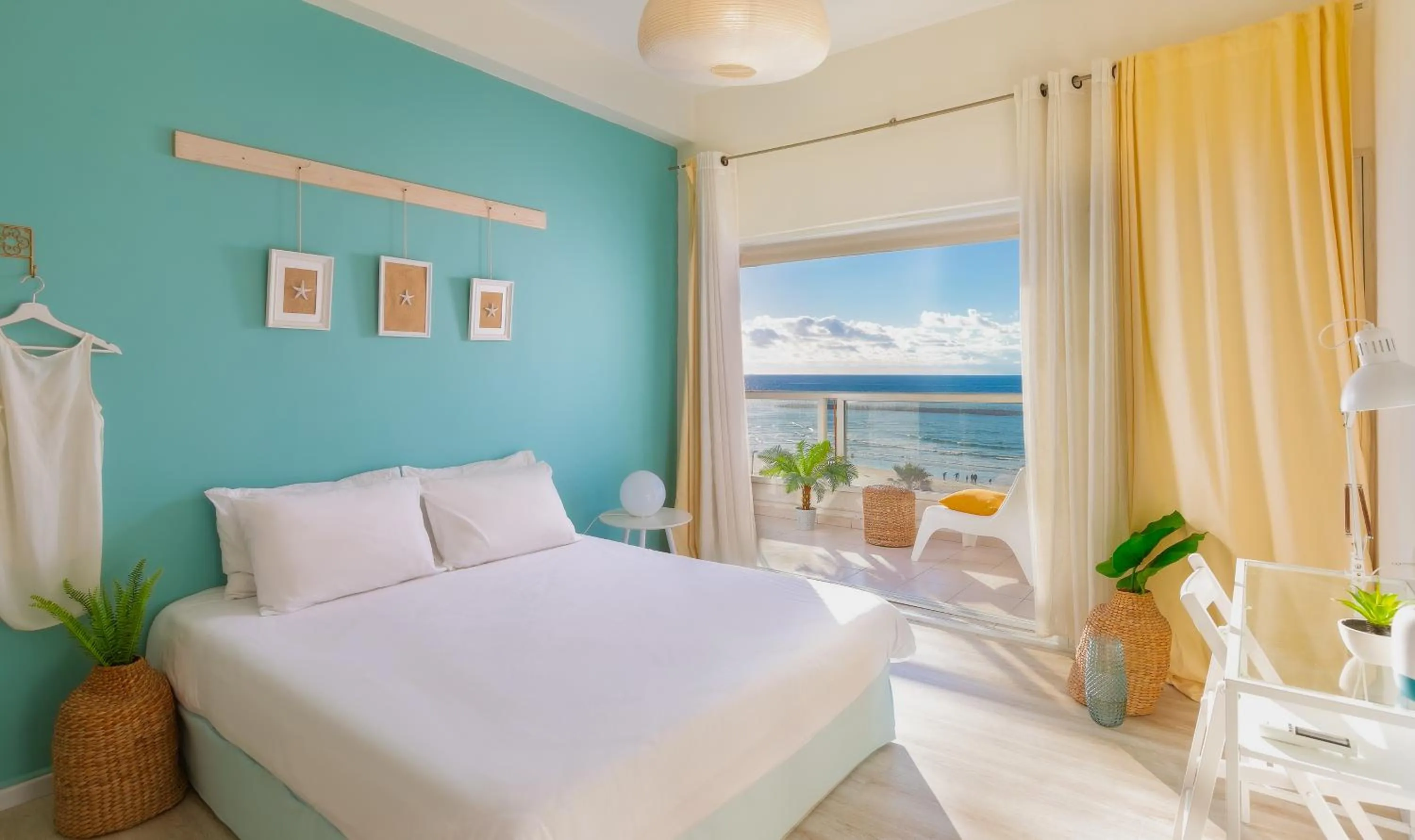 4 Bedroom Apartment On The Beach