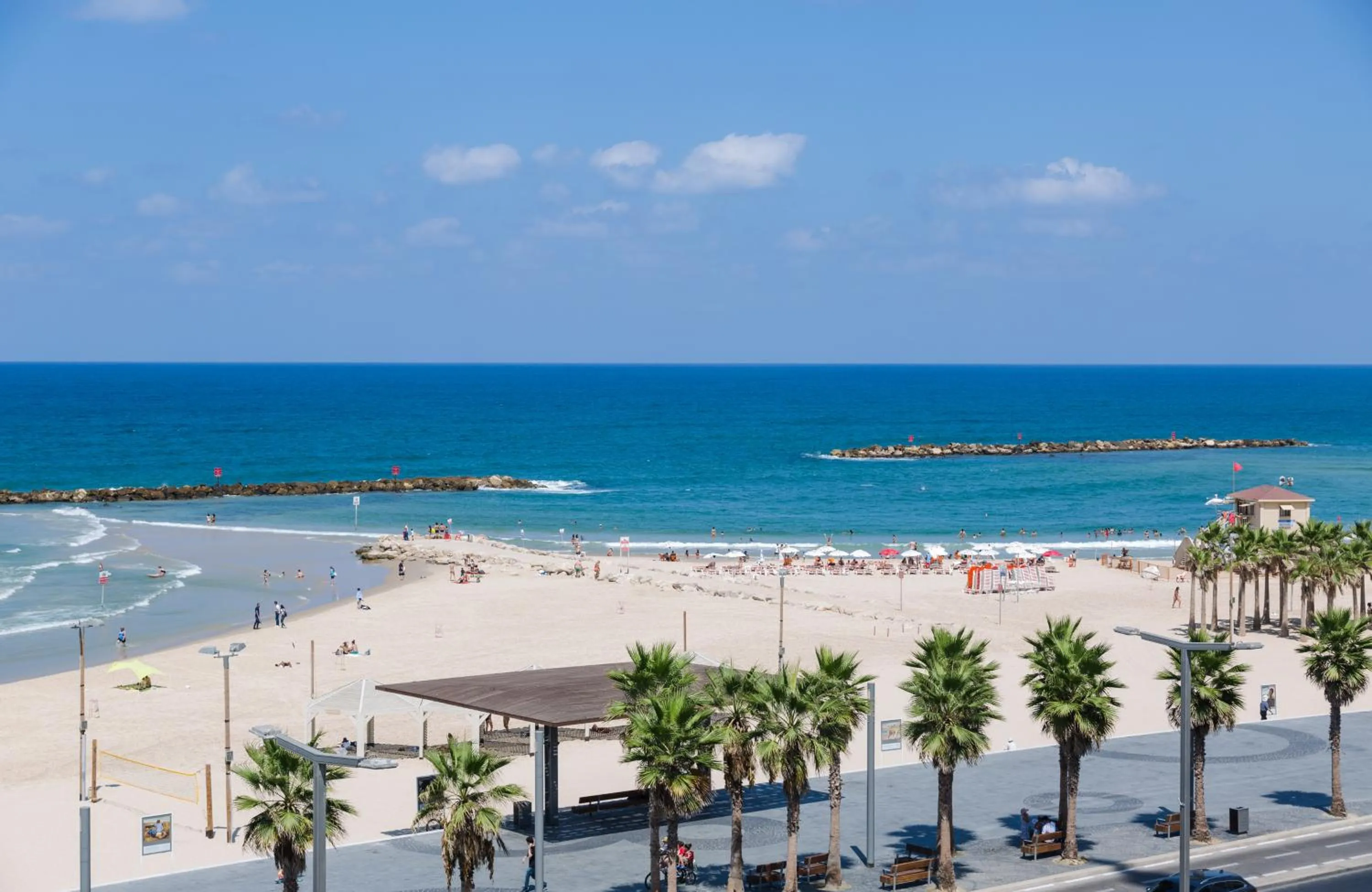 4 Bedroom Apartment On The Beach