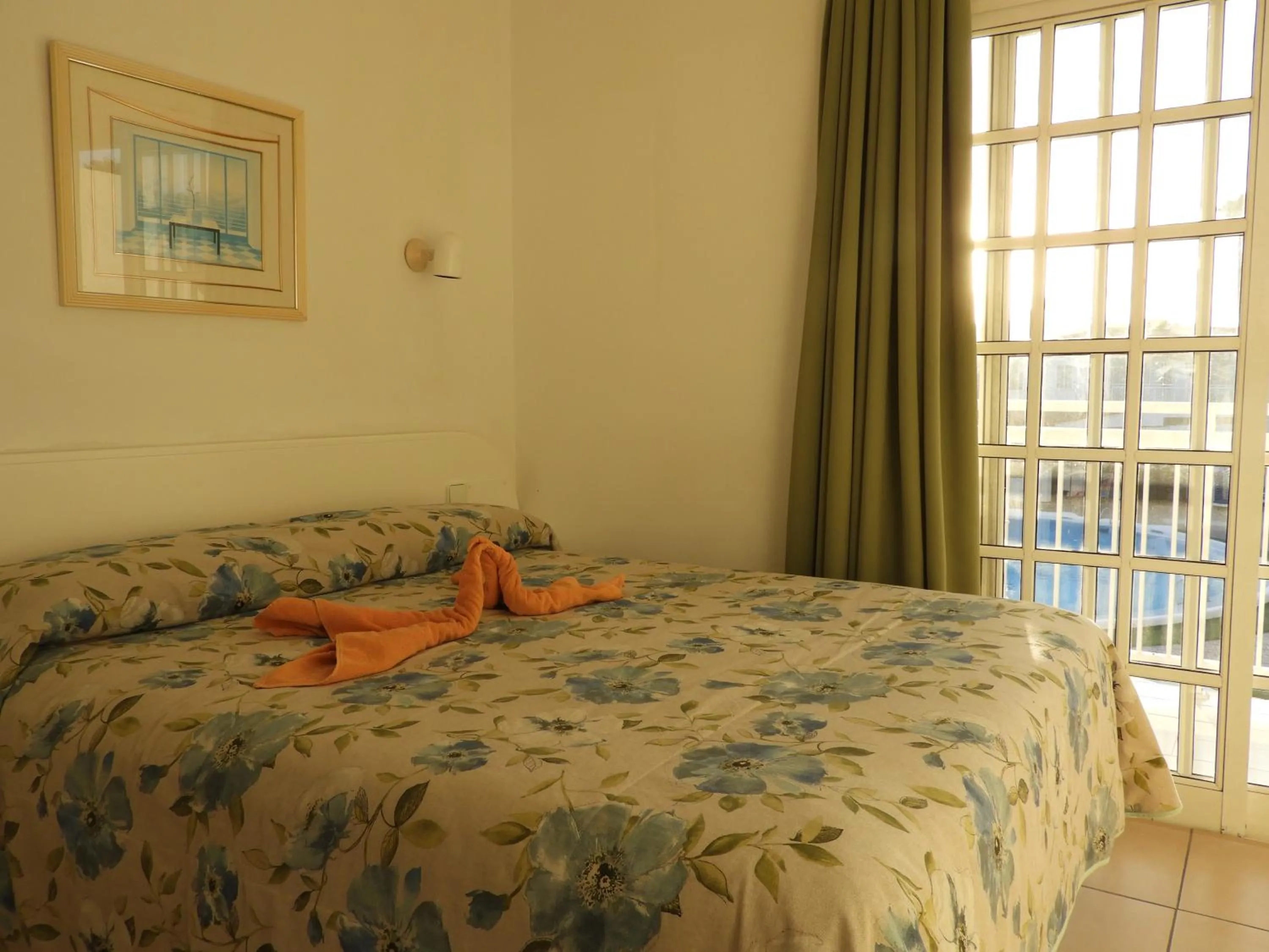 Bedroom, Bed in Bungalows Parque Nogal