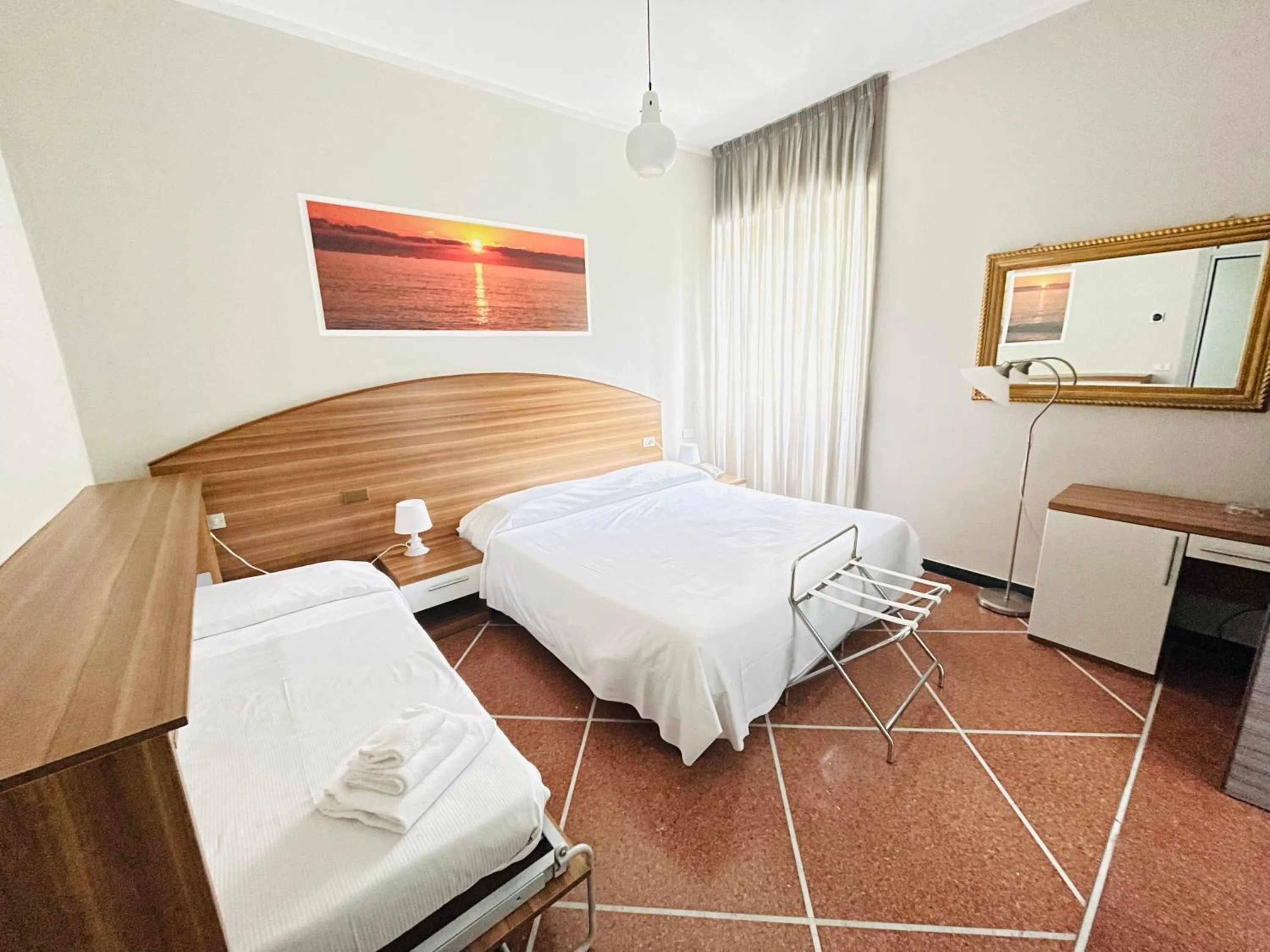 Triple Room with Garden View in Hotel Mediterraneo