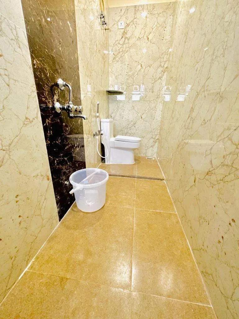 Bathroom in Sunlight Residency