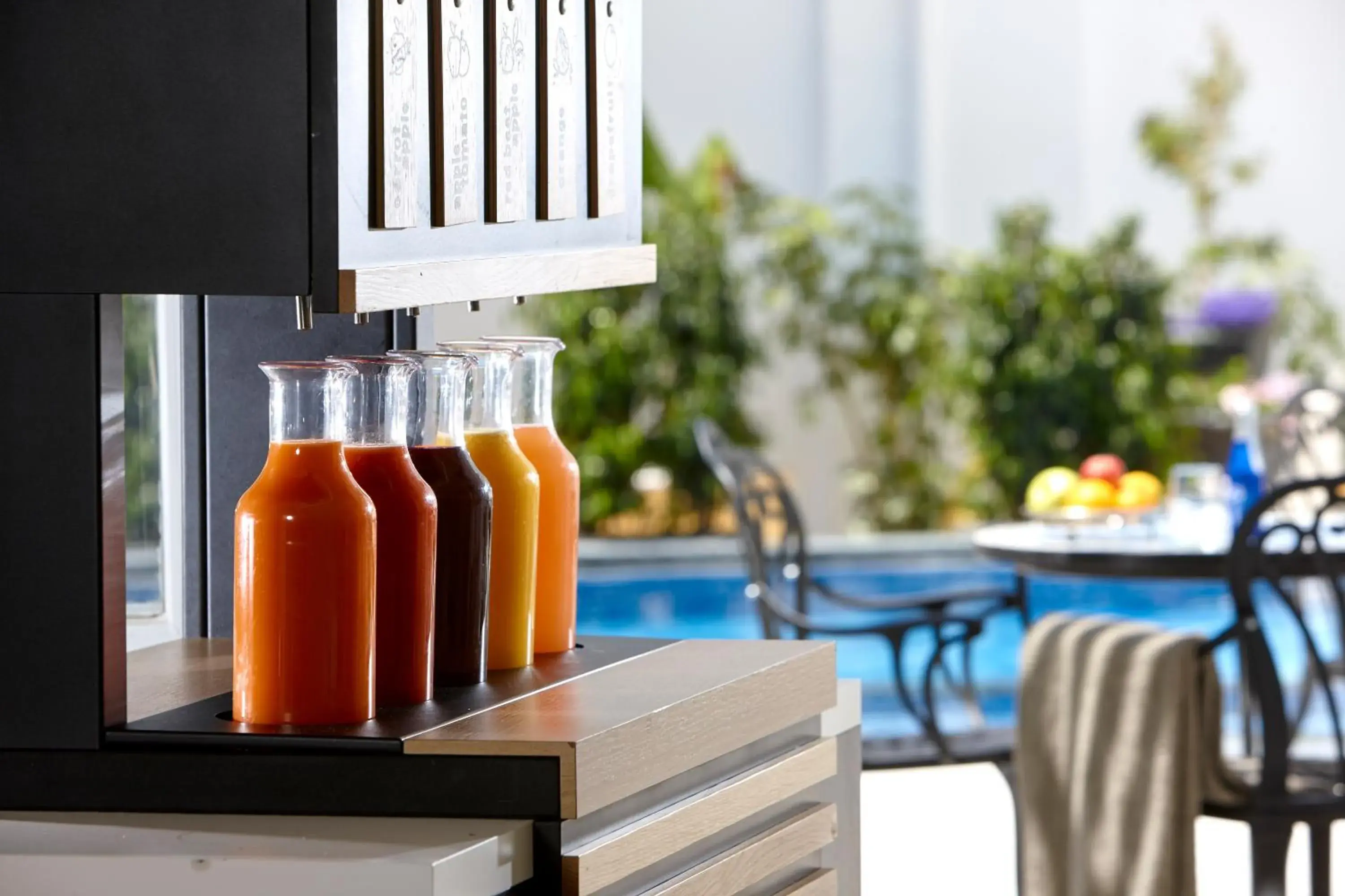 Swimming pool in Vasia Boulevard Hotel (Adults Only) Swimming pool in Vasia Boulevard Hotel (Adults Only)