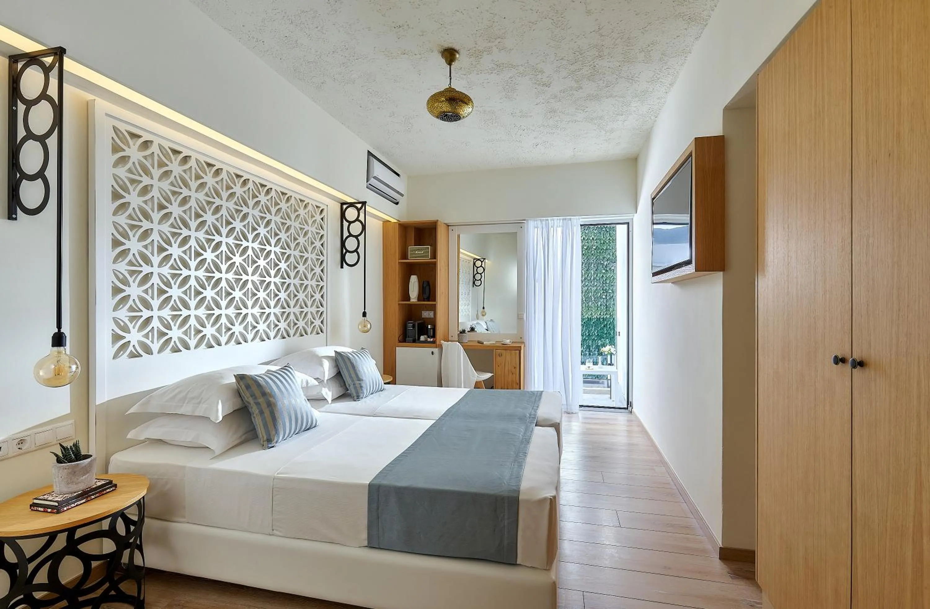 Bed in Vasia Boulevard Hotel (Adults Only)
