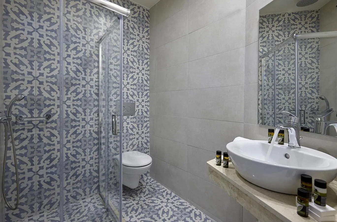 Bathroom in Vasia Boulevard Hotel (Adults Only)