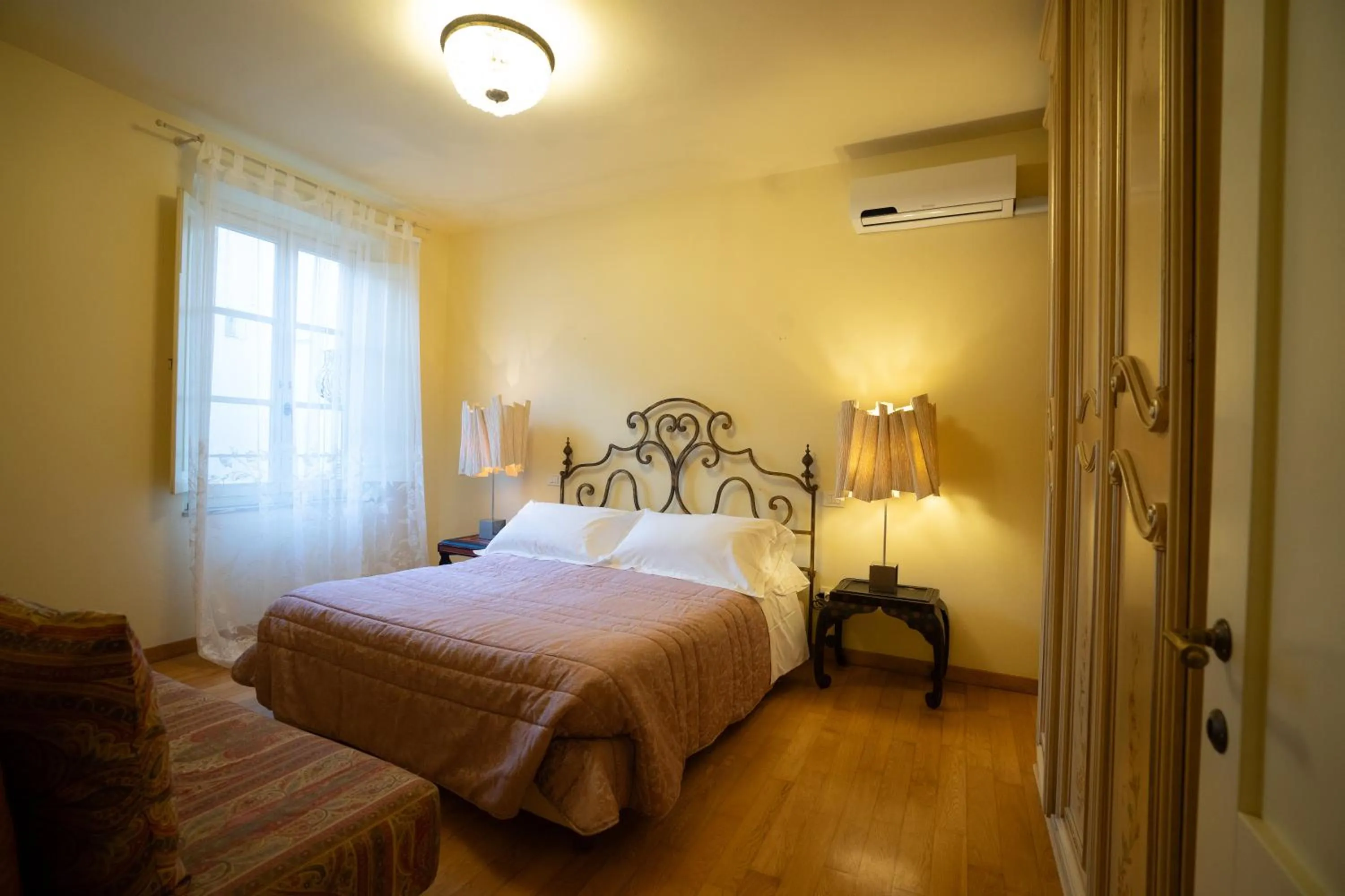 Bed in Palazzo Rocchi - Residenza D'Epoca