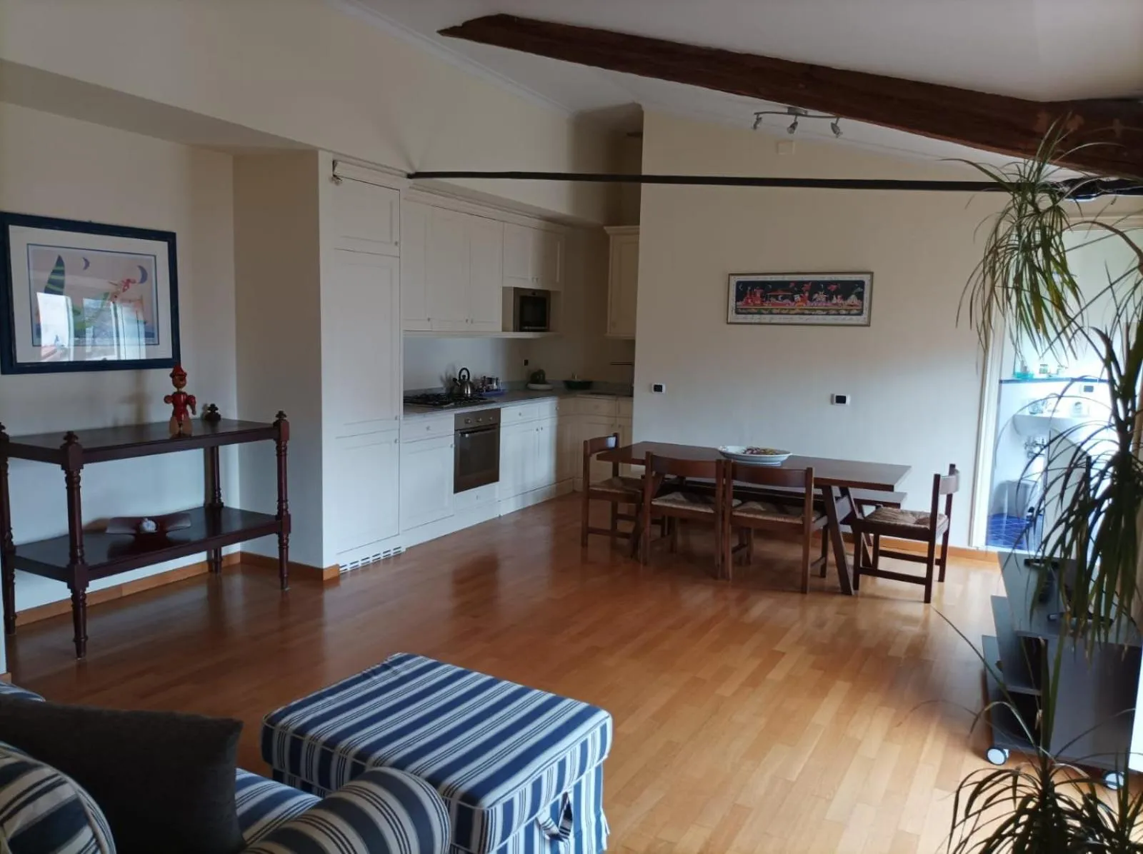 Kitchen or kitchenette in Palazzo Rocchi - Residenza D'Epoca