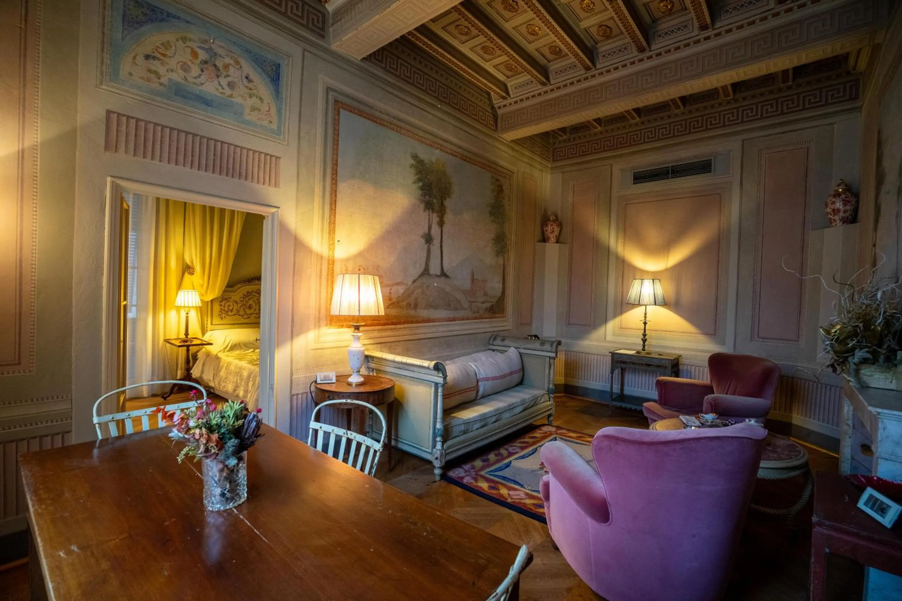 Living room, Bed in Palazzo Rocchi - Residenza D'Epoca
