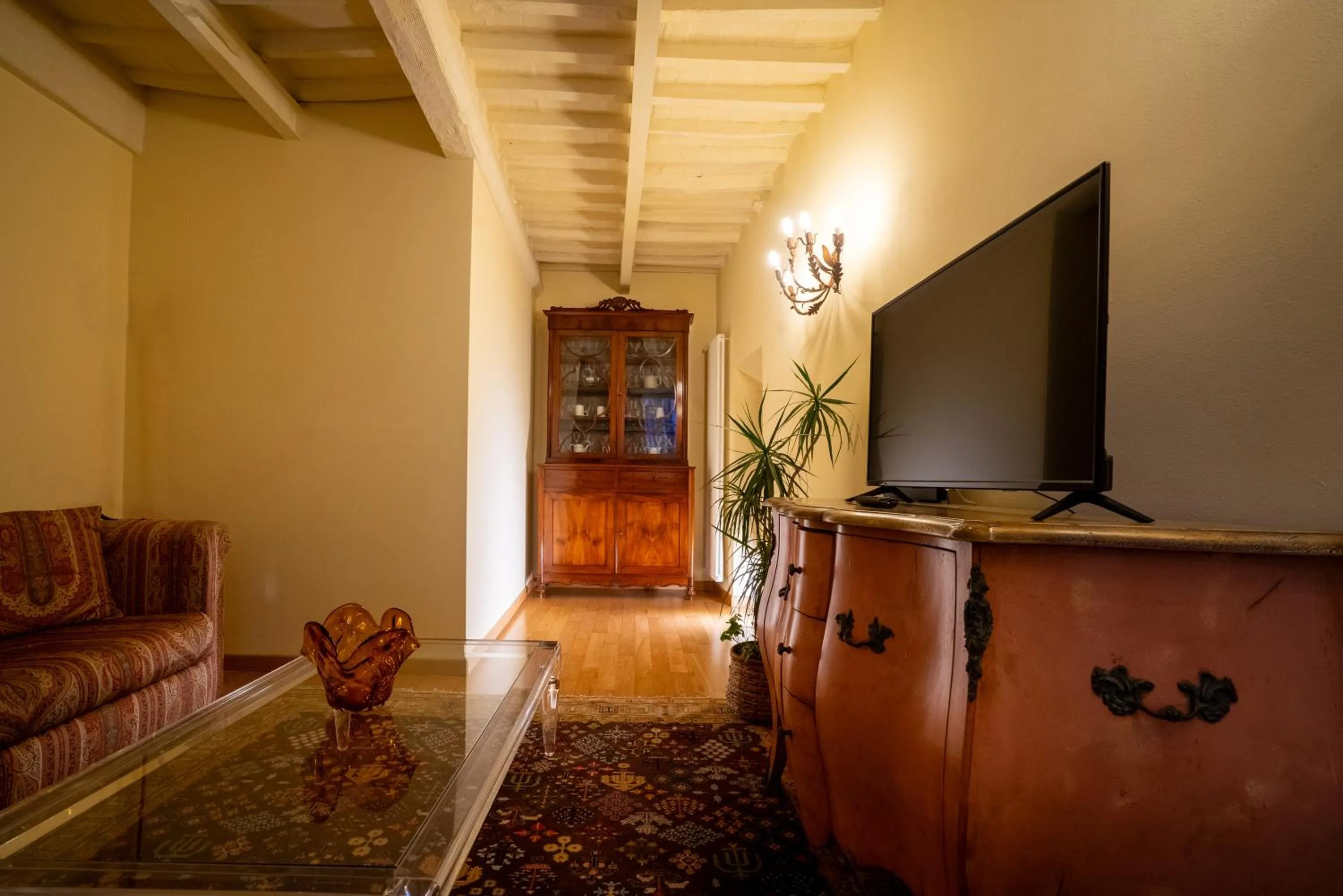Living room in Palazzo Rocchi - Residenza D'Epoca