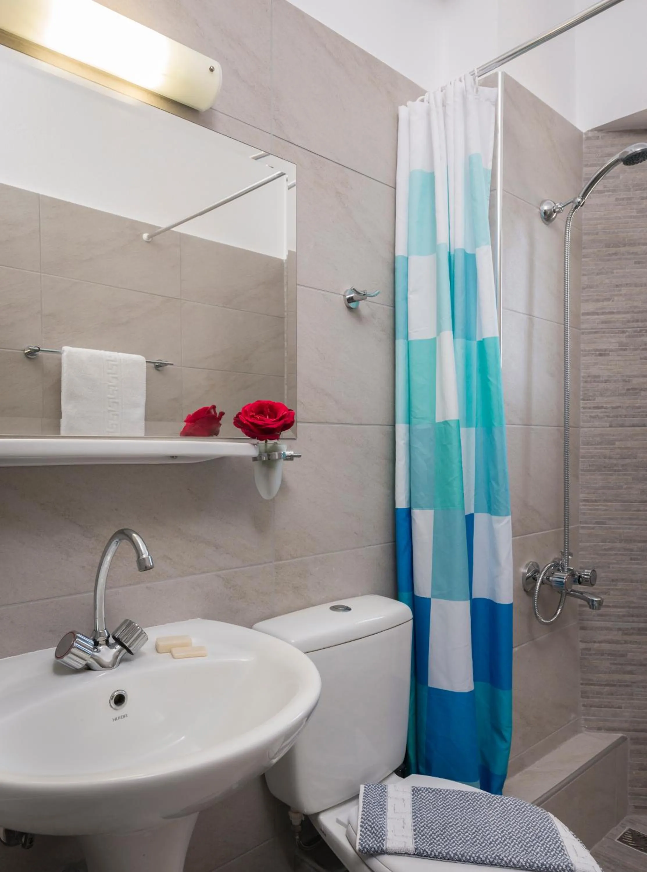 Bathroom in Esplanade Apartments - Heated Pool
