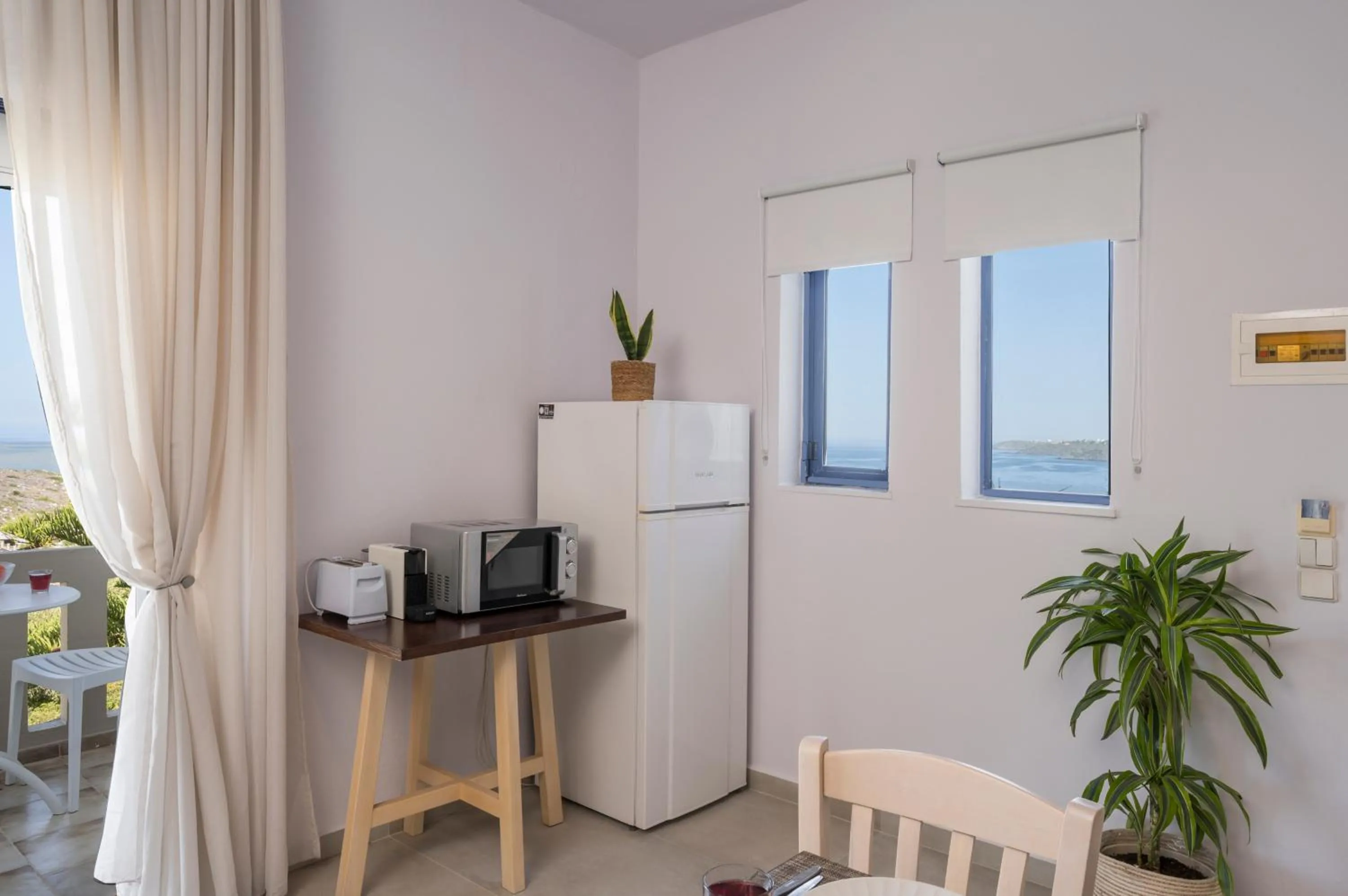 Coffee/tea facilities in Esplanade Apartments - Heated Pool