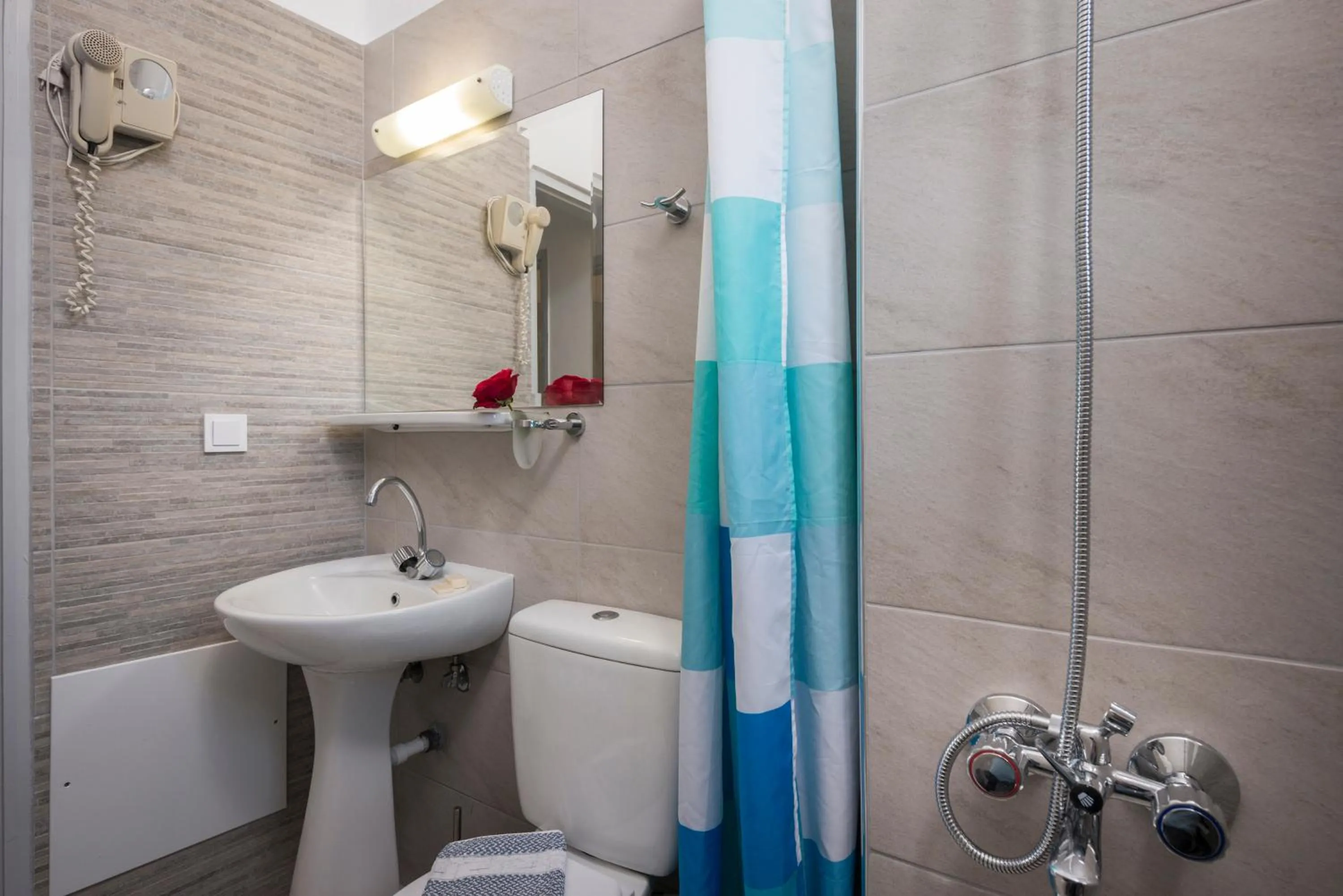 Bathroom in Esplanade Apartments - Heated Pool