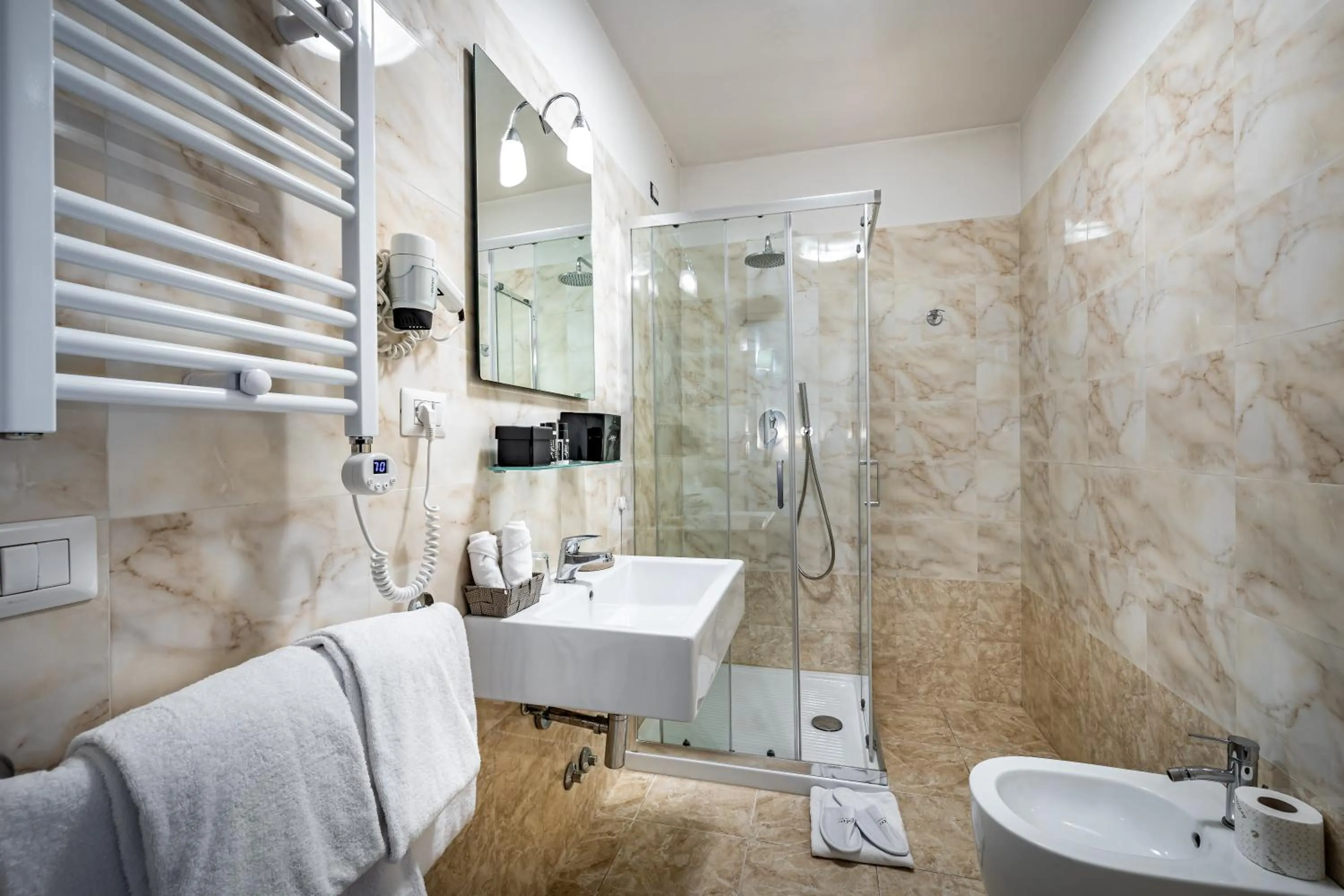 Shower in Il Rivalta - Place of Charme