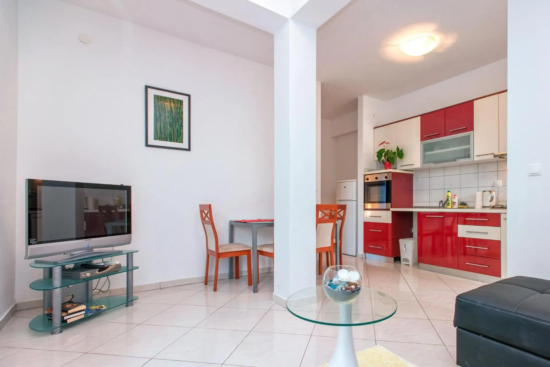 Apartments Jakic