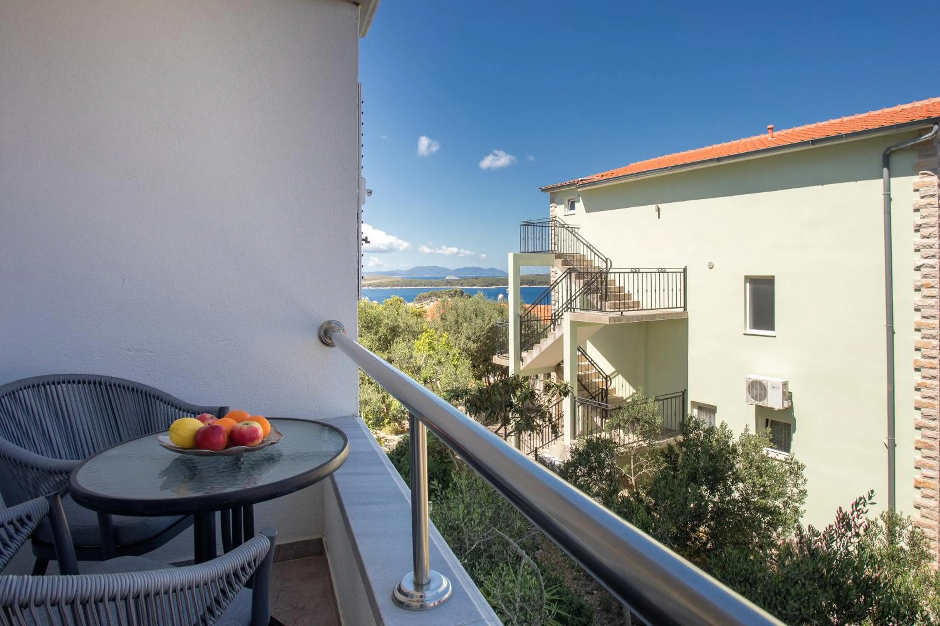 Apartments Jakic