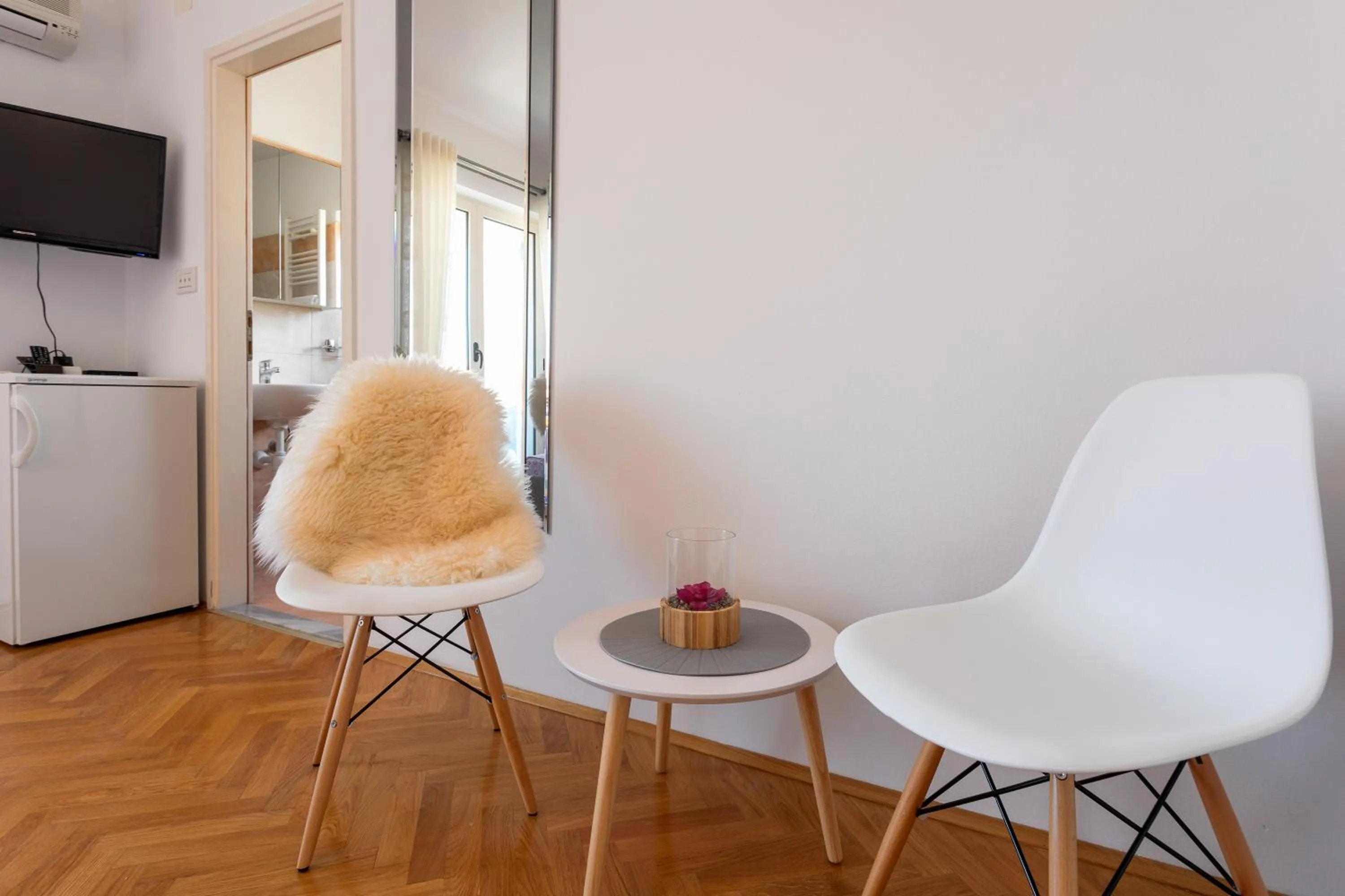 Apartments Jakic