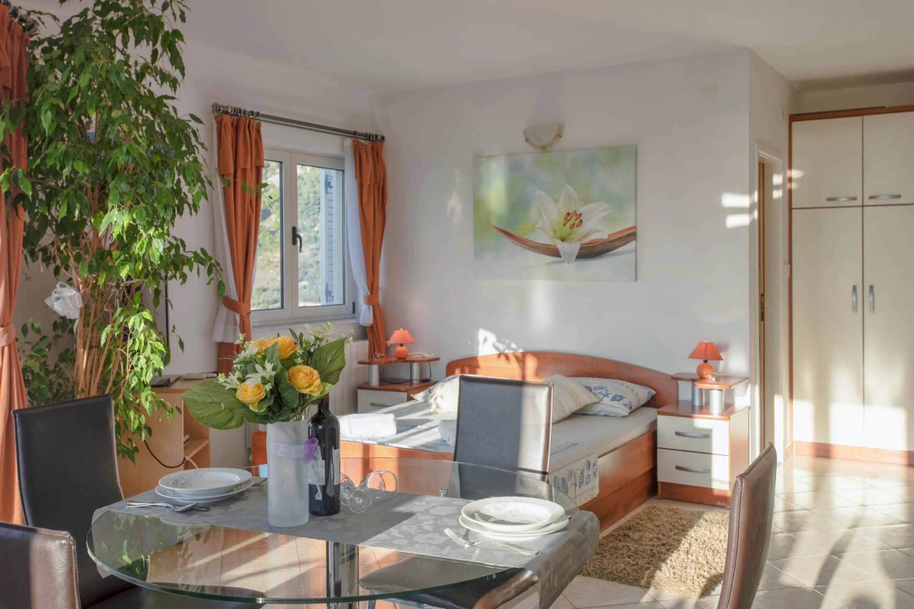 Bed in Apartments Jakic