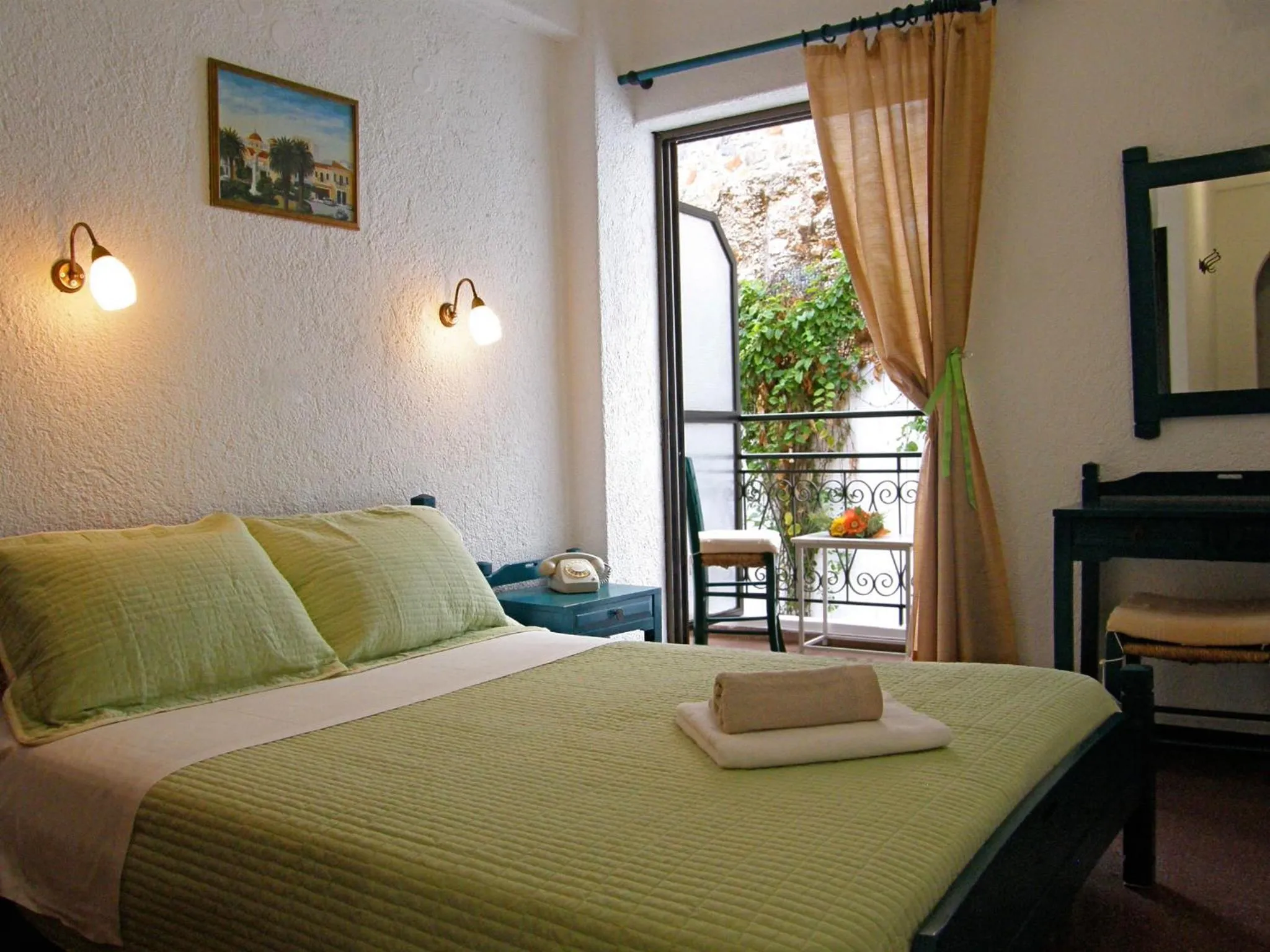 Bed in Victoria Hotel