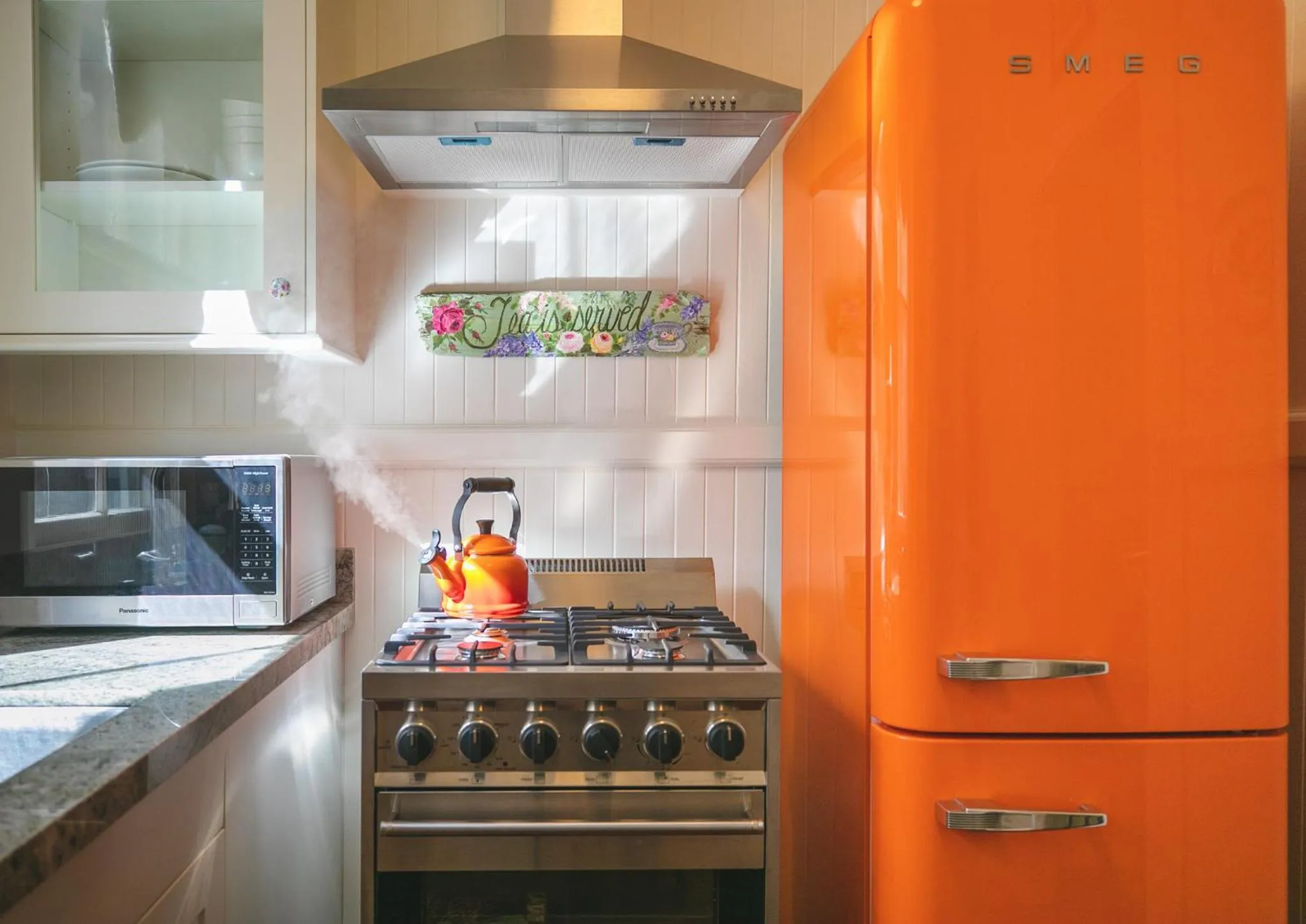 Bedroom in Volcano Teapot Cottage