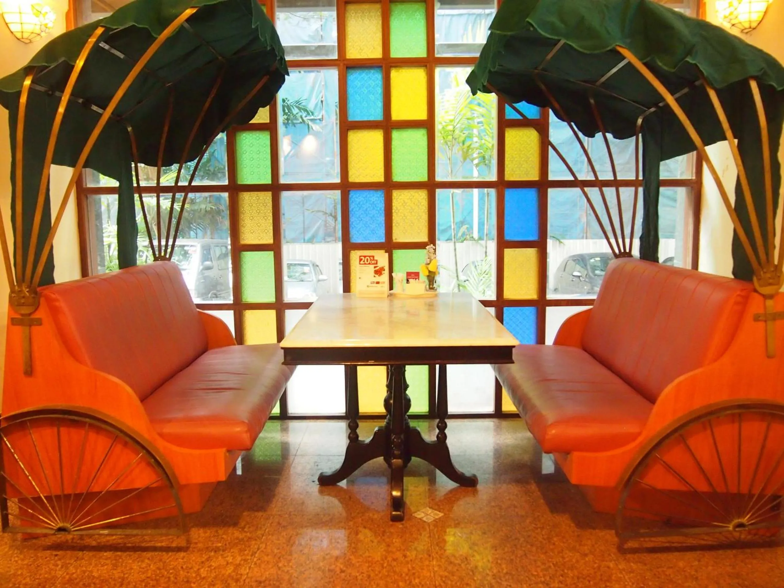 Decorative detail in Hotel Royal