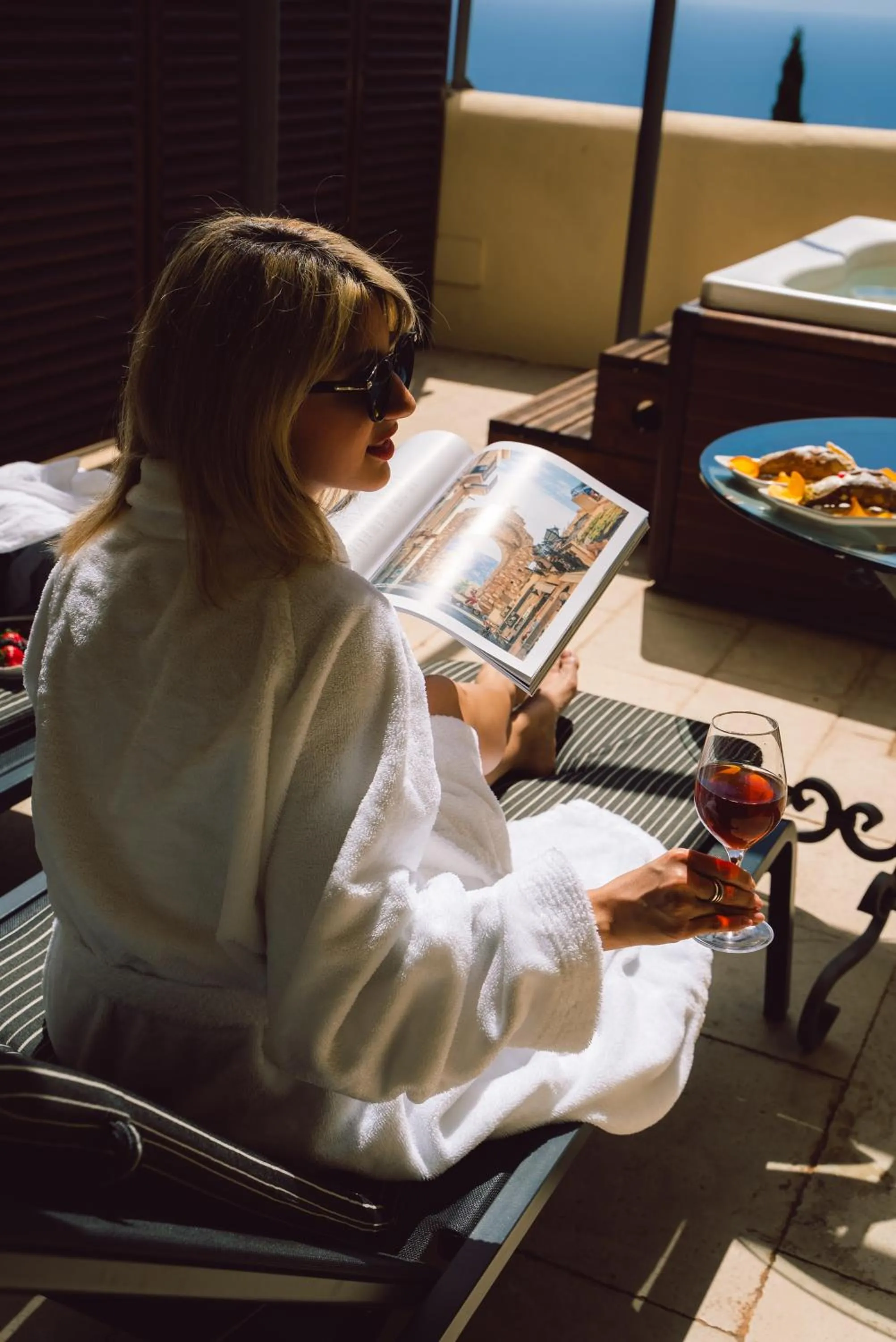 People in Hotel Metropole Taormina