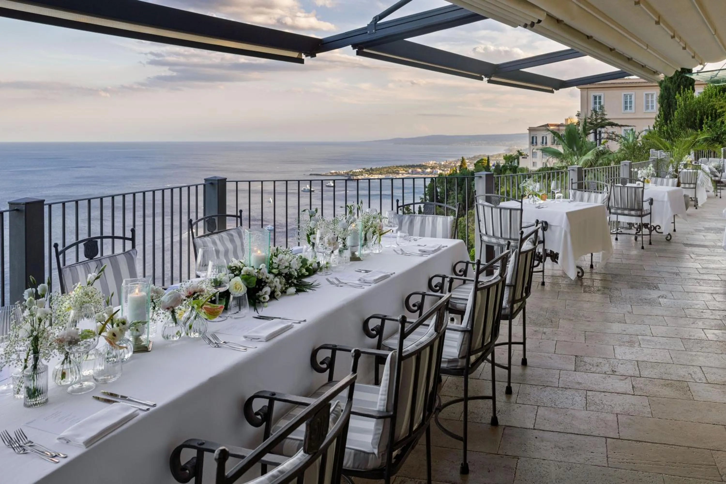 Restaurant/places to eat in Hotel Metropole Taormina