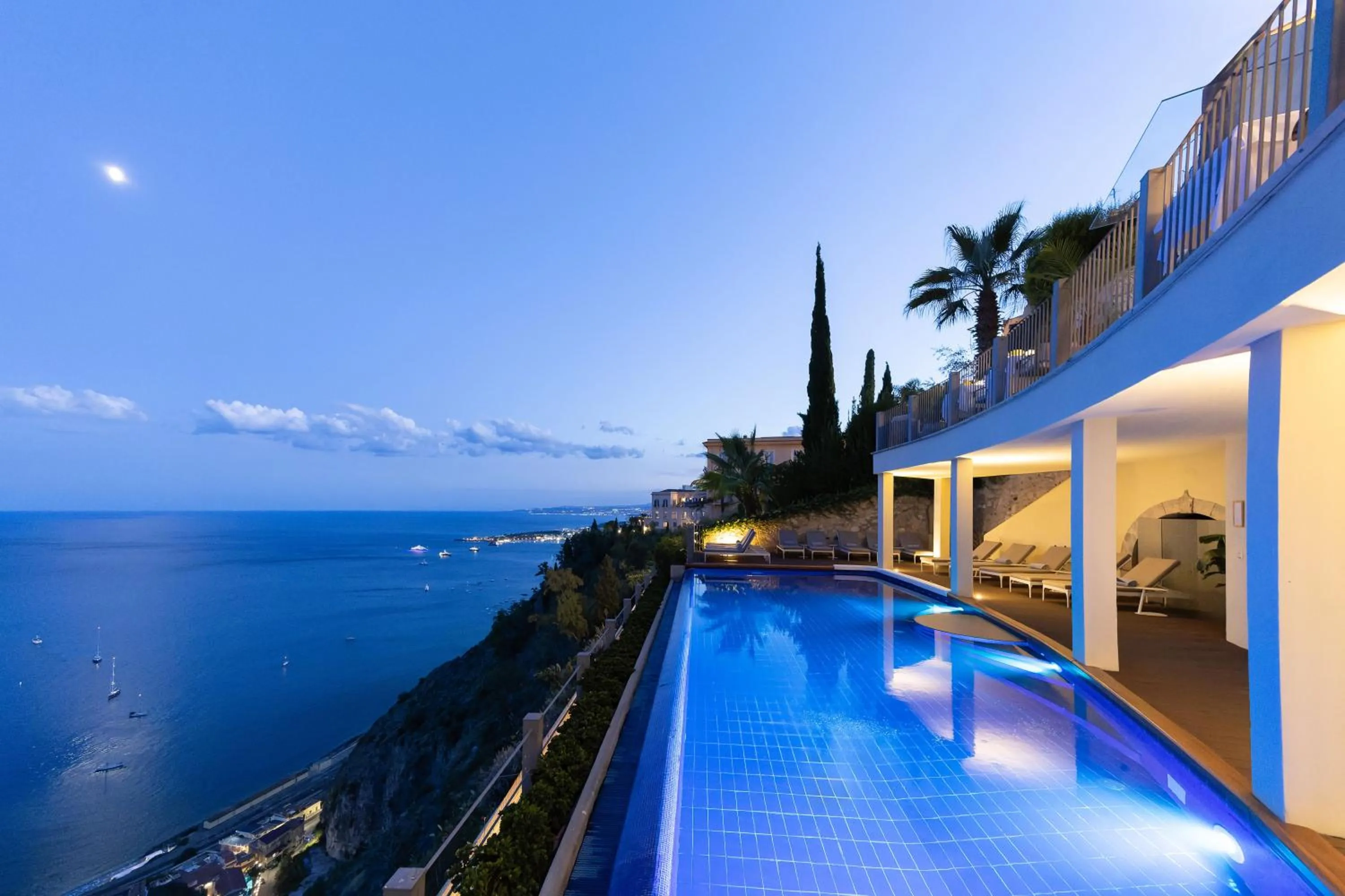 Balcony/Terrace in Hotel Metropole Taormina