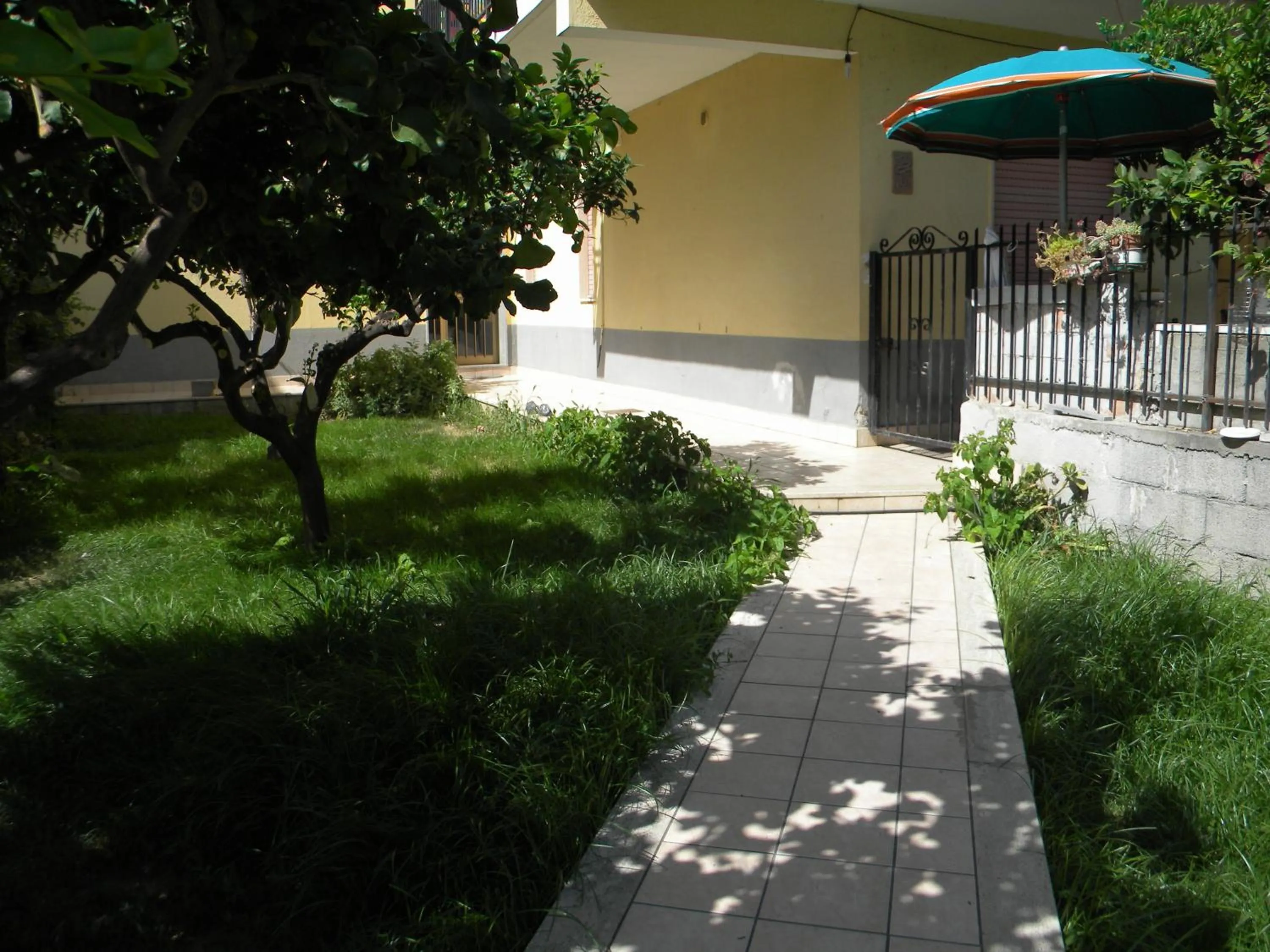 Property building in B&B Il Giardino Diamante