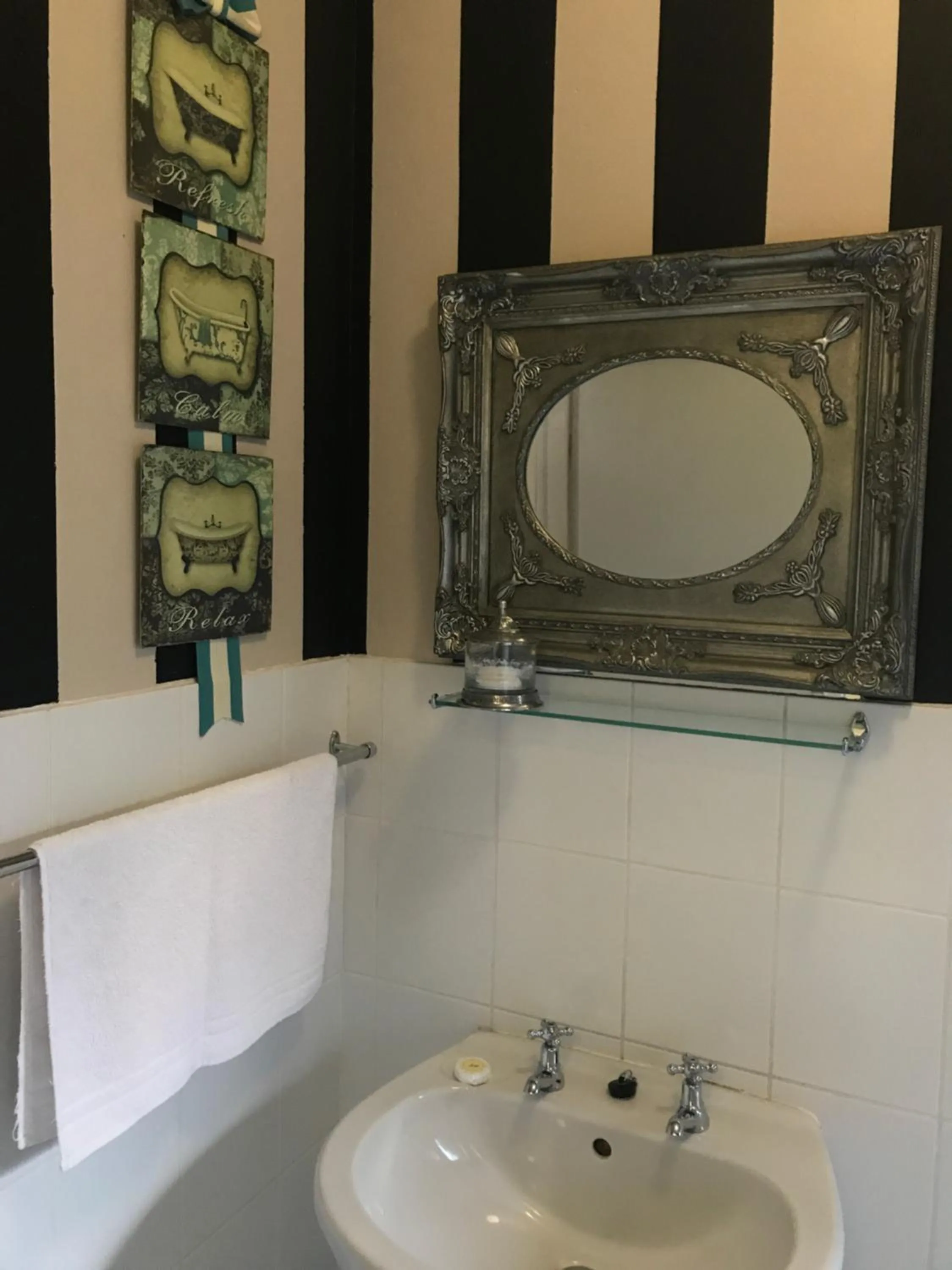 Bathroom in Die Kersiehuis