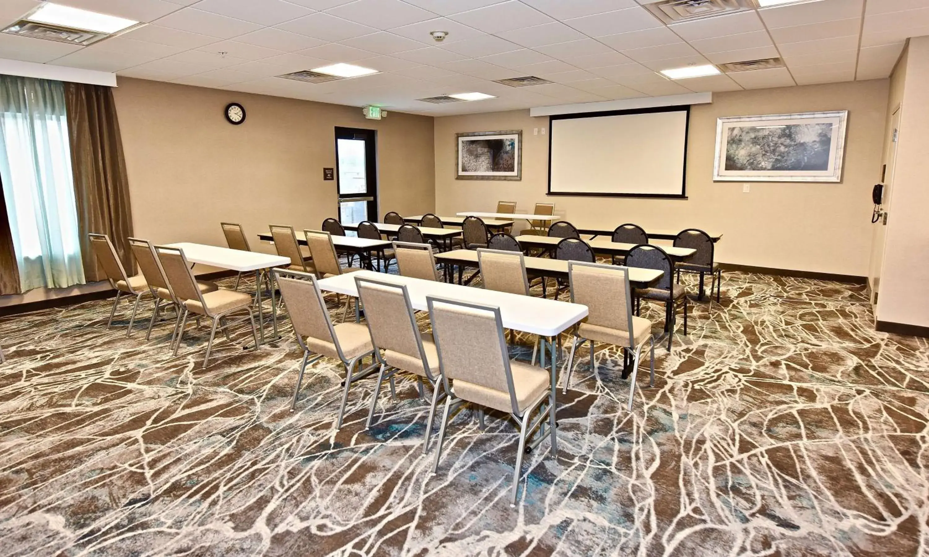 Lobby or reception in Hampton Inn By Hilton Kirksville MO Lobby or reception in Hampton Inn By Hilton Kirksville MO