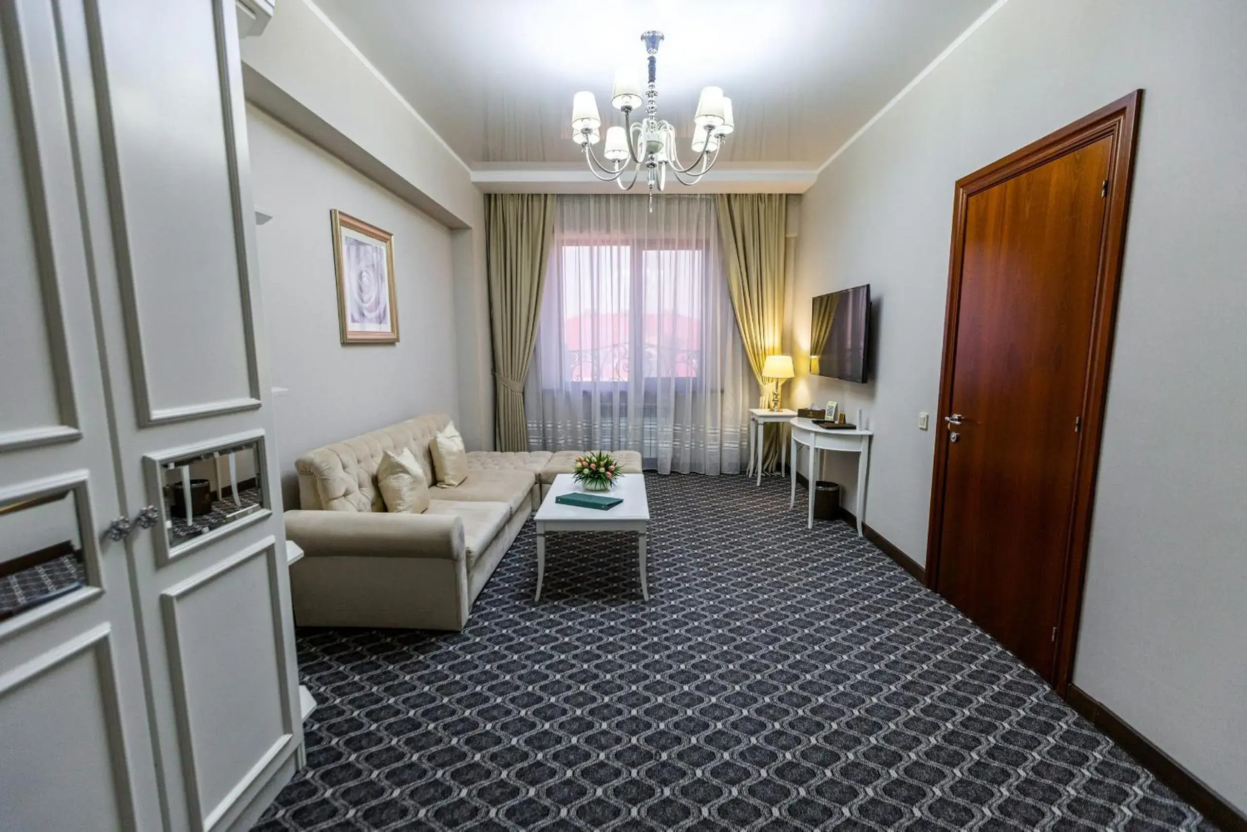 Living room in Plaza Hotel Almaty Living room in Plaza Hotel Almaty